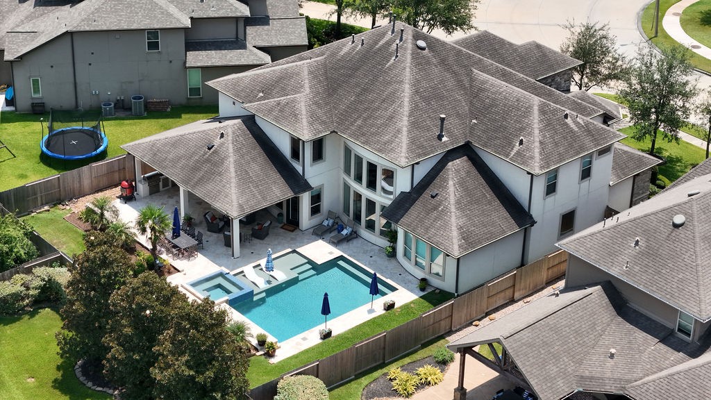 Friendswood, Texas, 77546, United States, 5 Bedrooms Bedrooms, ,6 BathroomsBathrooms,Residential,For Sale,1989691