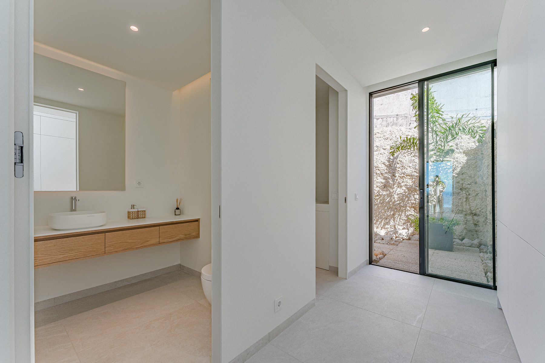  Exclusive luxury villas 