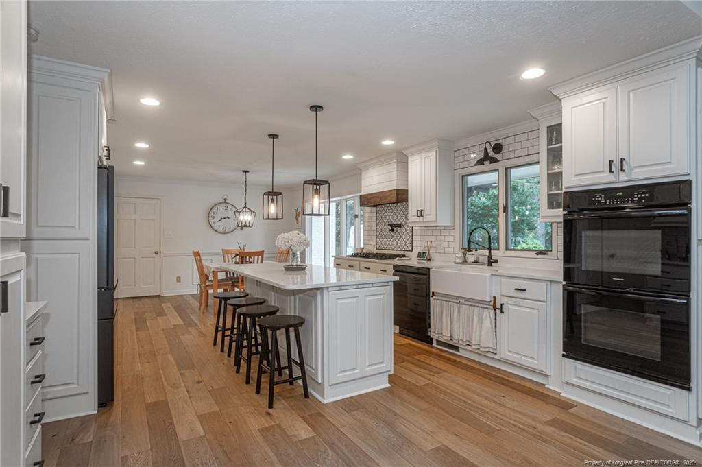 Fayetteville, North Carolina, 28303, United States, 4 Bedrooms Bedrooms, ,4 BathroomsBathrooms,Residential,For Sale,1906068