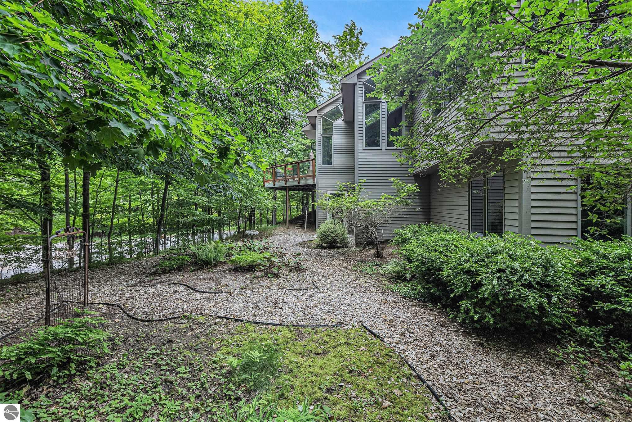 Beulah, Michigan, 49617, United States, 4 Bedrooms Bedrooms, ,3 BathroomsBathrooms,Residential,For Sale,1931801