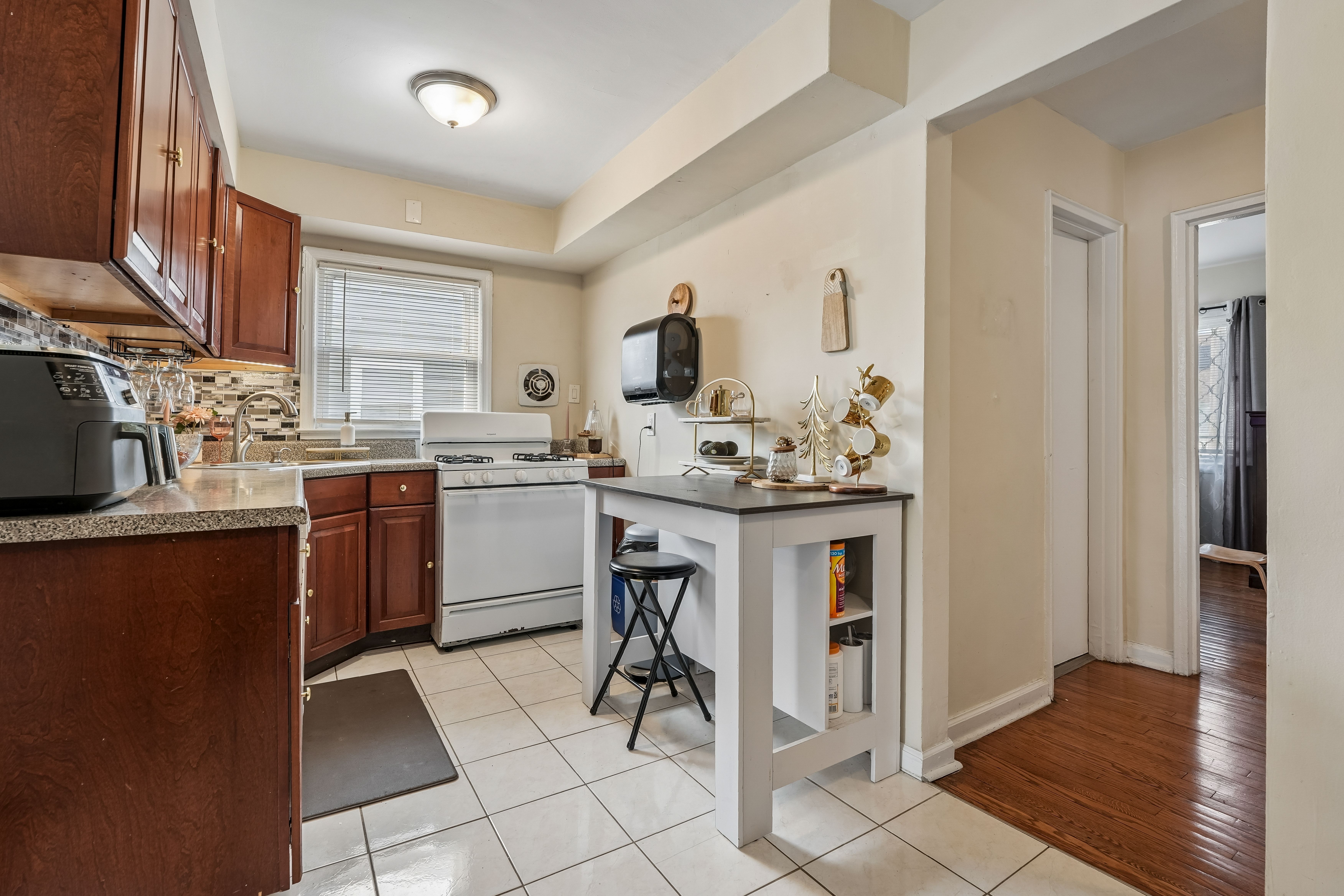  158 Charlton Avenue, Lodi, NJ 07644 - 物件實景