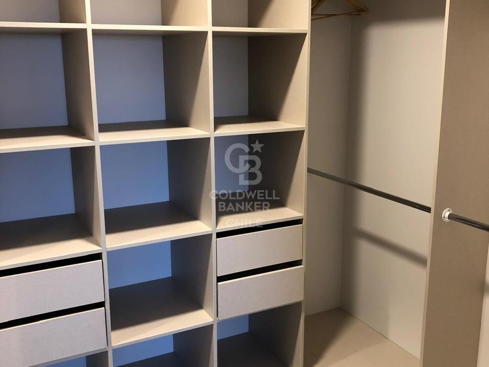 Puerto Varas, Chile, 5 Bedrooms Bedrooms, ,5 BathroomsBathrooms,Residential,For Sale,1993345