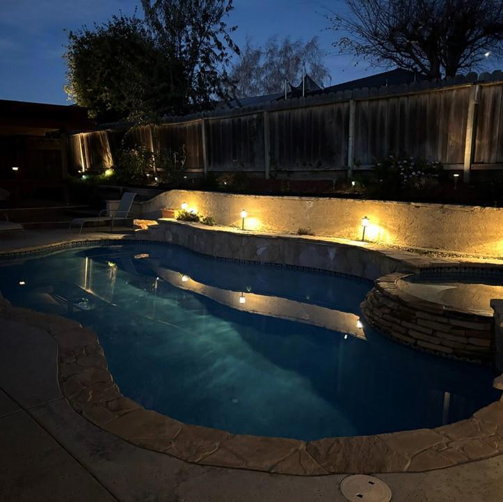 Hollister, California, 95023, United States, 4 Bedrooms Bedrooms, ,2 BathroomsBathrooms,Residential,For Sale,1990485