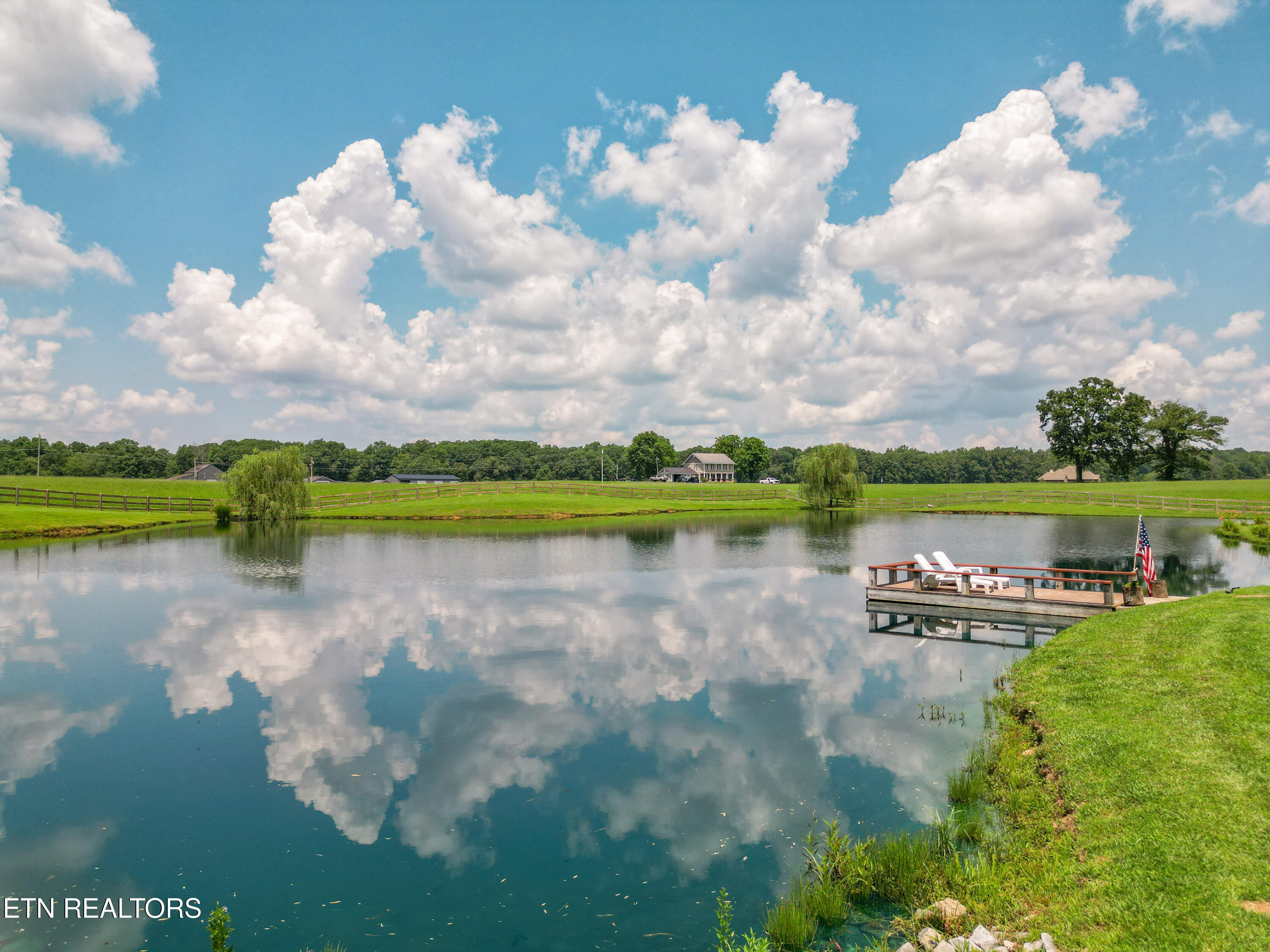 Oneida, Tennessee, 37841, United States, 3 Bedrooms Bedrooms, ,3 BathroomsBathrooms,Residential,For Sale,1973702