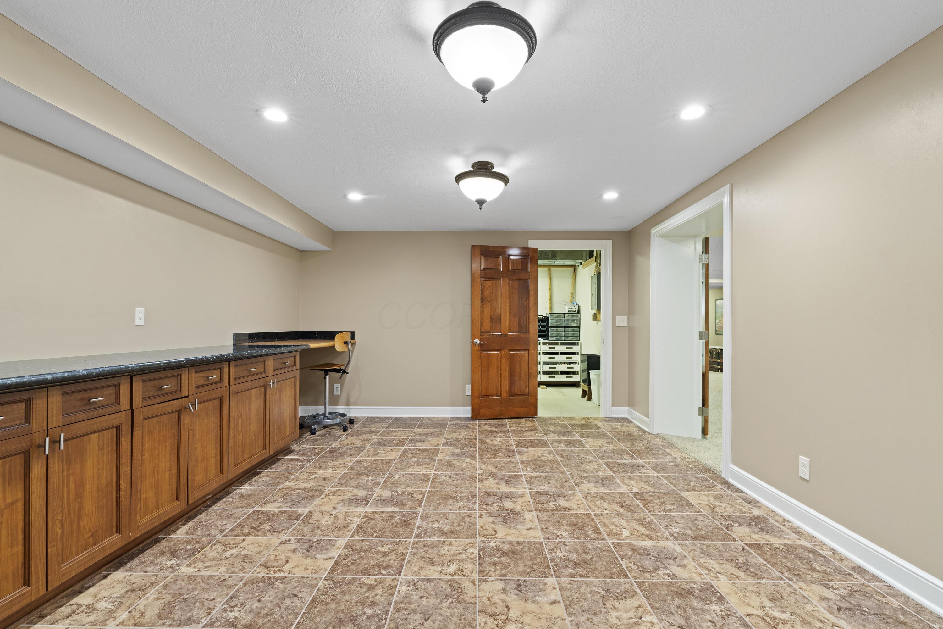 Columbus, Ohio, 43230, United States, 4 Bedrooms Bedrooms, ,4 BathroomsBathrooms,Residential,For Sale,1970472