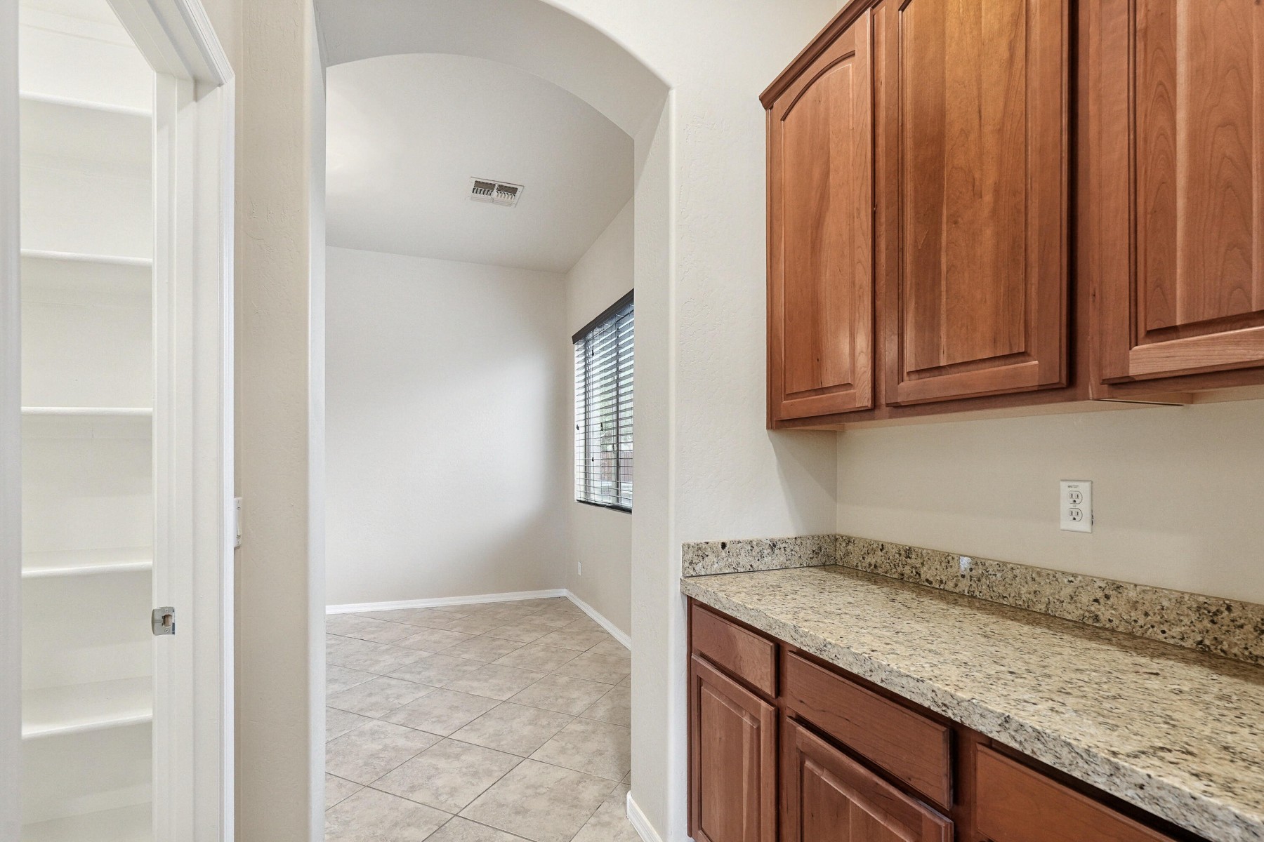  2854 E Flower Street¦Gilbert, AZ - 物件實景