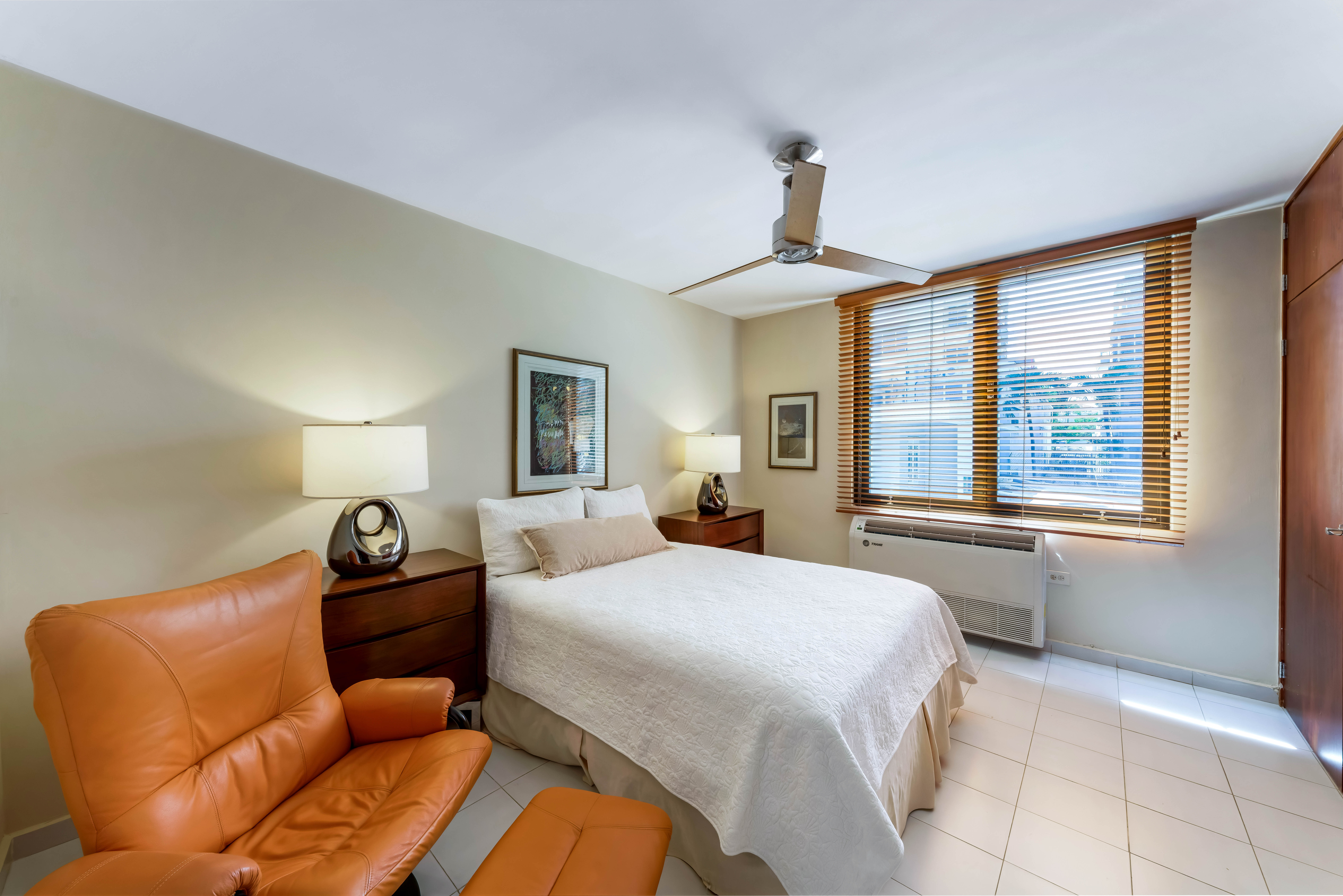  Contemporary Townhome at The Miramar Arts District - 物件實景