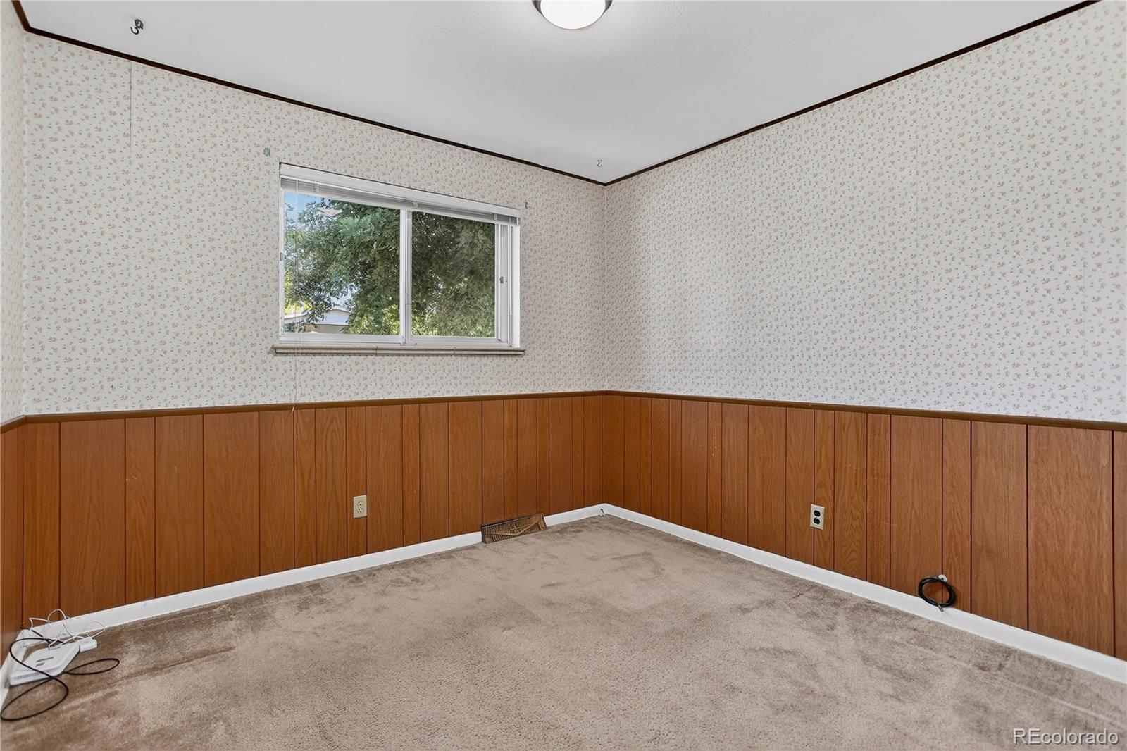 Arvada, Colorado, 80004, United States, 3 Bedrooms Bedrooms, ,1 BathroomBathrooms,Residential,For Sale,1960914