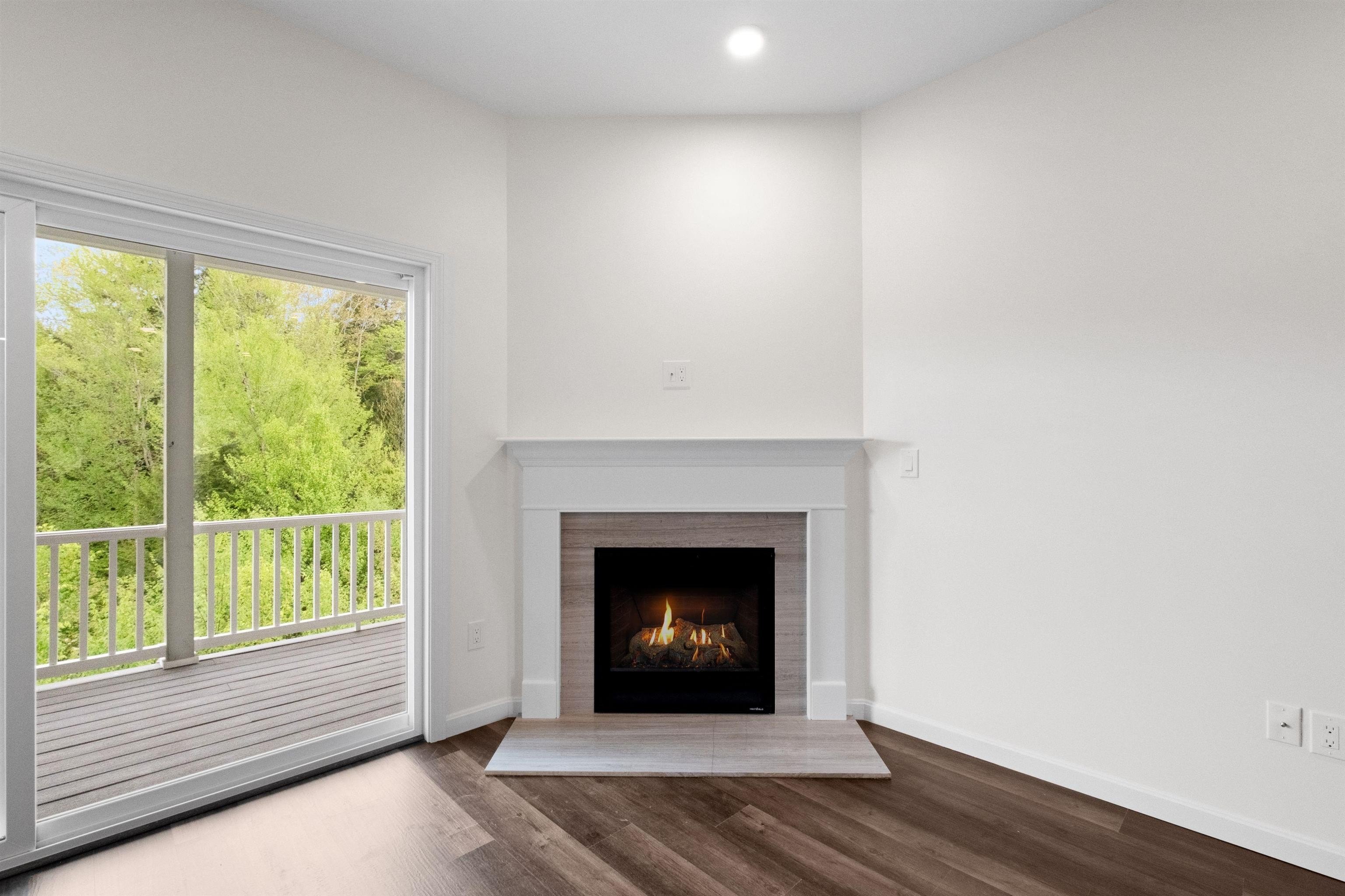 Lincoln, New Hampshire, 03251, United States, 4 Bedrooms Bedrooms, ,3 BathroomsBathrooms,Residential,For Sale,1922884