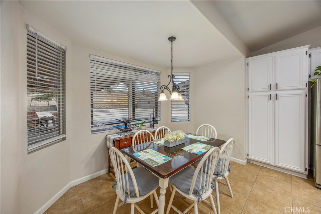 Apple Valley, California, 92307, United States, 5 Bedrooms Bedrooms, ,3 BathroomsBathrooms,Residential,For Sale,2049361