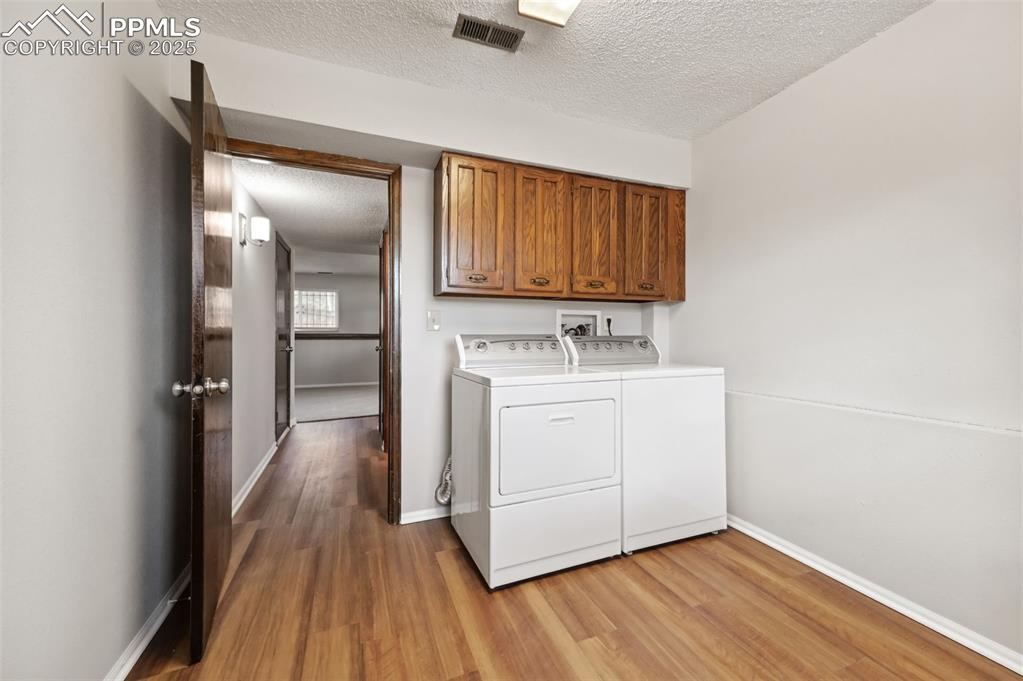 Colorado Springs, Colorado, 80919, United States, 3 Bedrooms Bedrooms, ,2 BathroomsBathrooms,Residential,For Sale,1793578