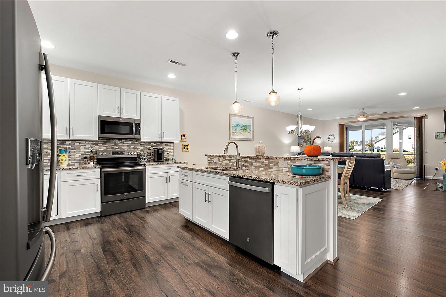 Selbyville, Delaware, 19975, United States, 4 Bedrooms Bedrooms, ,3 BathroomsBathrooms,Residential,For Sale,1970747