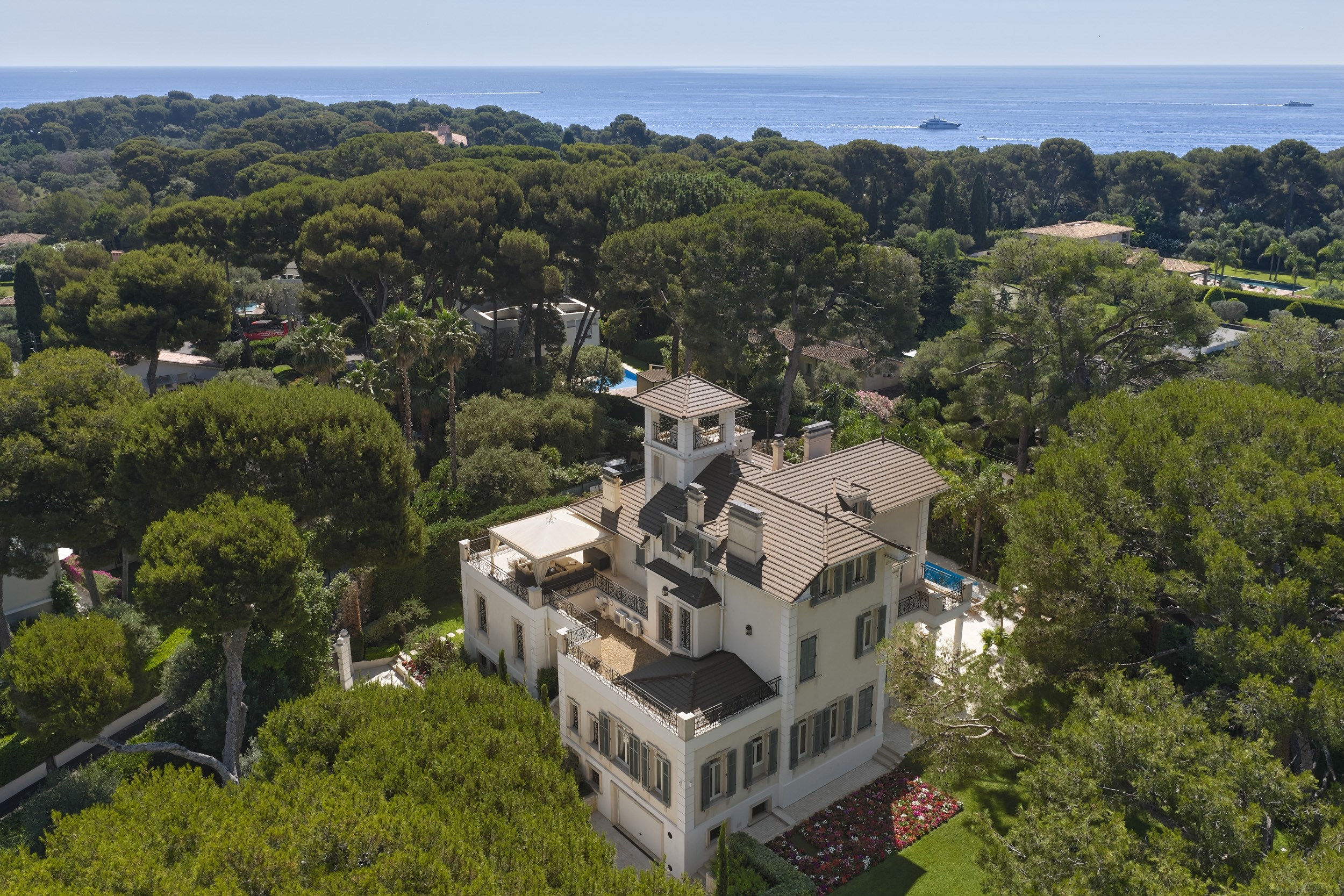  Cap d’Antibes, private Garoupe estate: Belle Époque property with pool and 7 be… - 物件實景