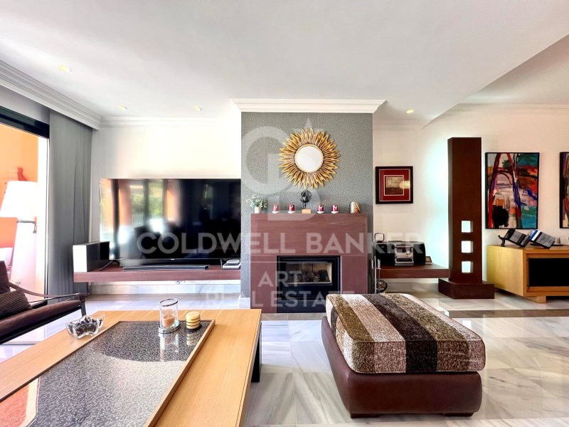 Benahavís, Andalusia, ES, 3 Bedrooms Bedrooms, ,3 BathroomsBathrooms,Residential,For Sale,1912355