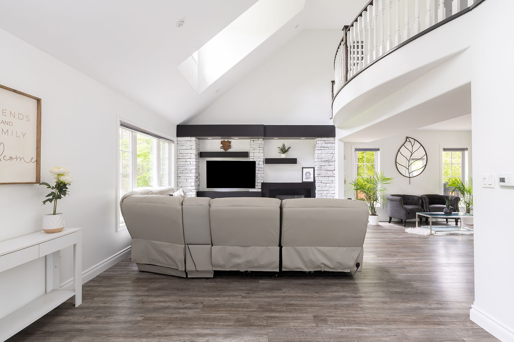  Serene Luxury, Family Comfort - 物件實景