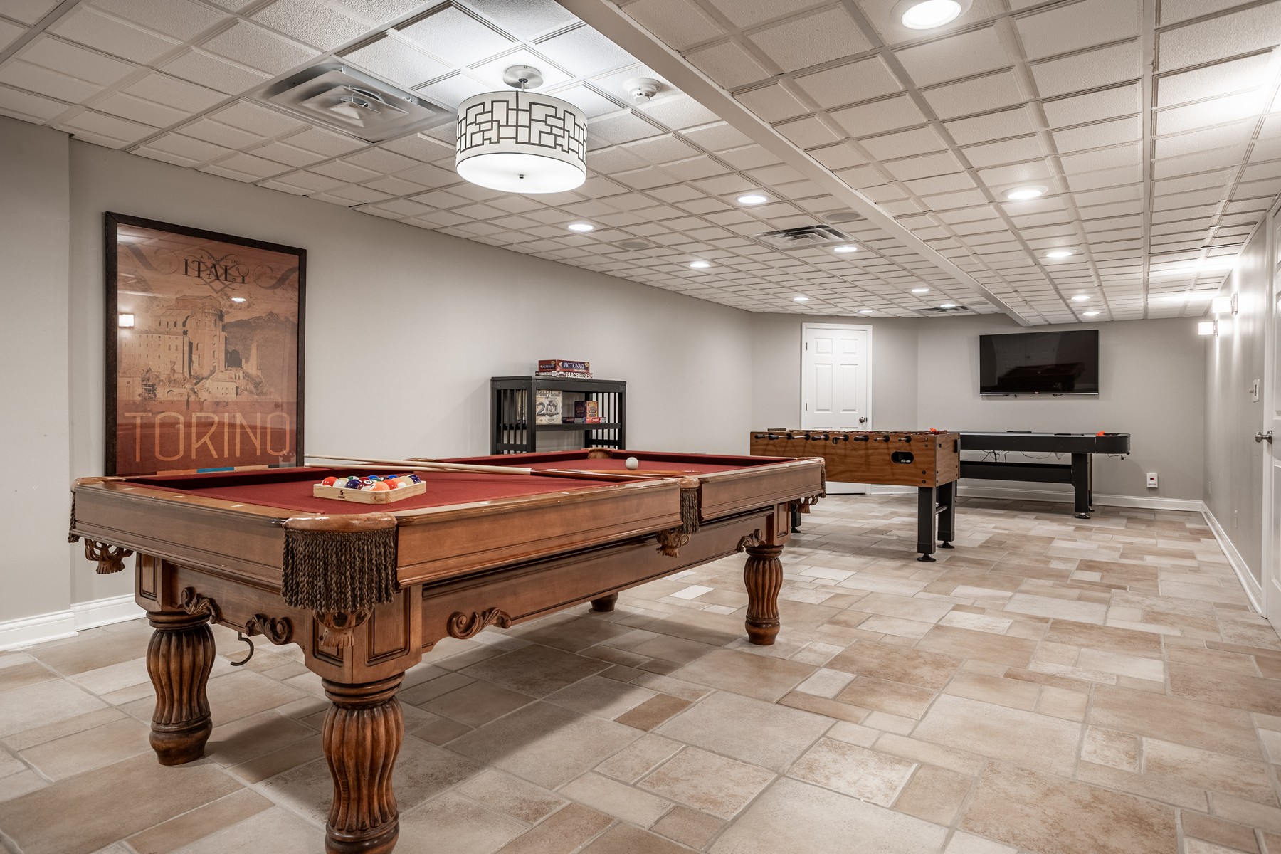  Rare Opportunity to Own a Stunning Home with Acreage in West Carmel - 物件實景