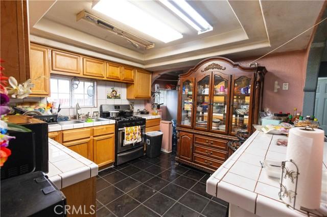 Los Angeles, California, 90059, United States, ,Residential,For Sale,1997747