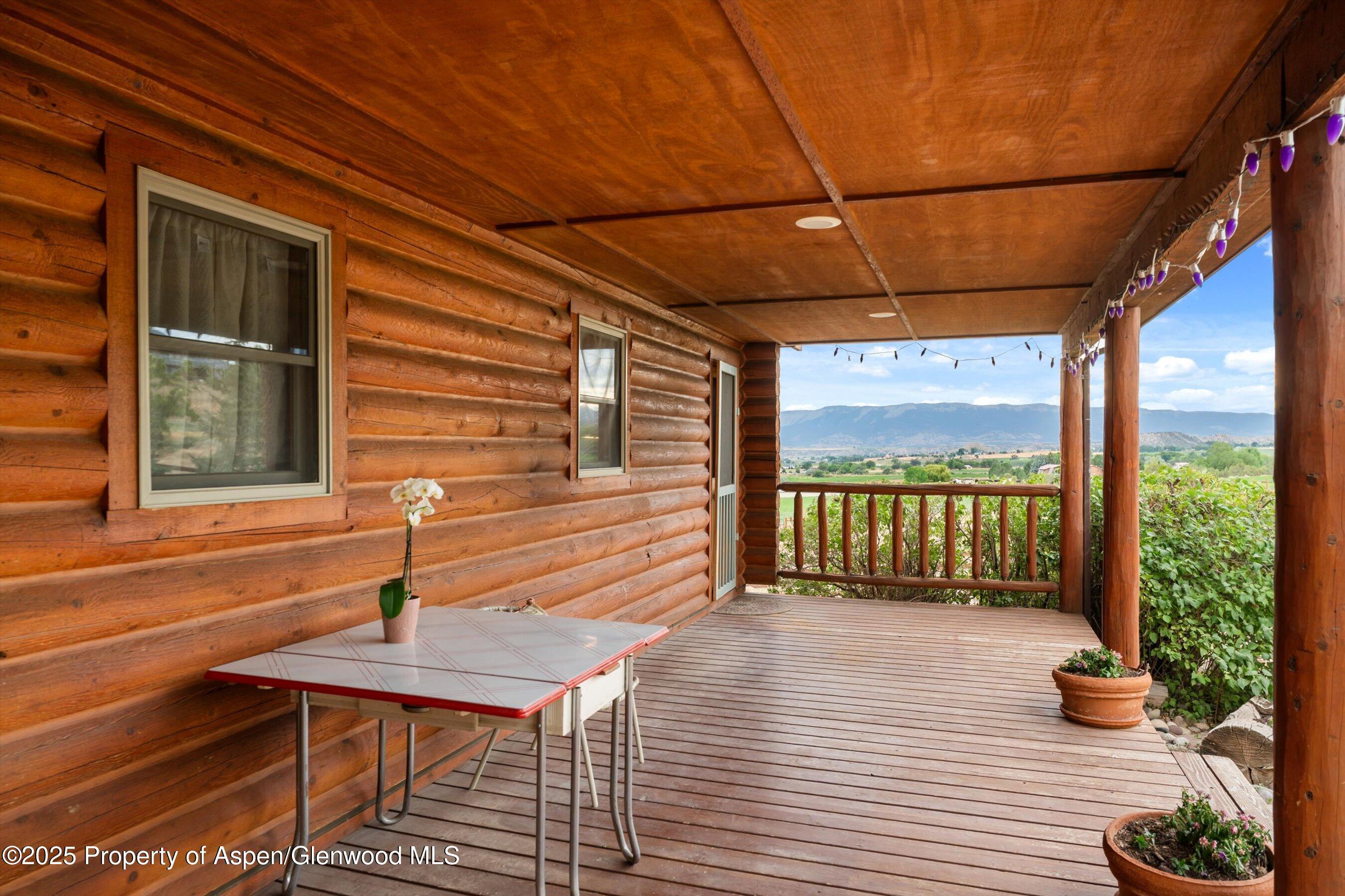 Silt, Colorado, 81652, United States, 3 Bedrooms Bedrooms, ,2 BathroomsBathrooms,Residential,For Sale,1901039