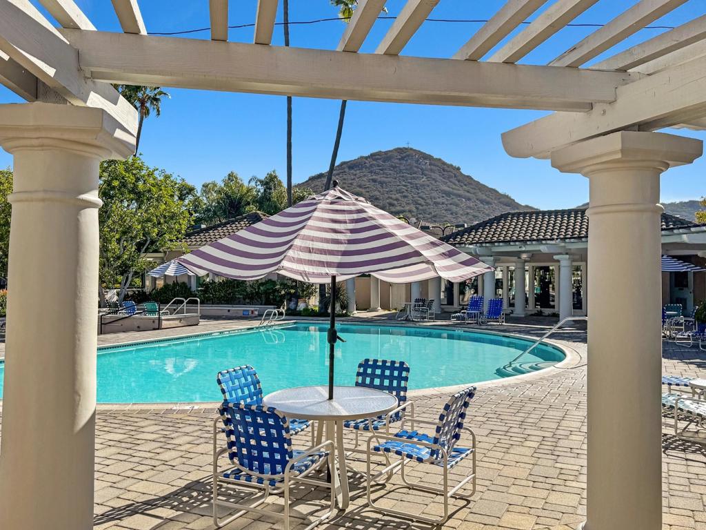 San Diego, California, 92128, United States, 2 Bedrooms Bedrooms, ,2 BathroomsBathrooms,Residential,For Sale,2001804