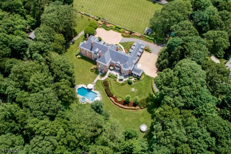 Bernardsville Boro, New Jersey, 07924, United States, 6 Bedrooms Bedrooms, ,10 BathroomsBathrooms,Residential,For Sale,1868903