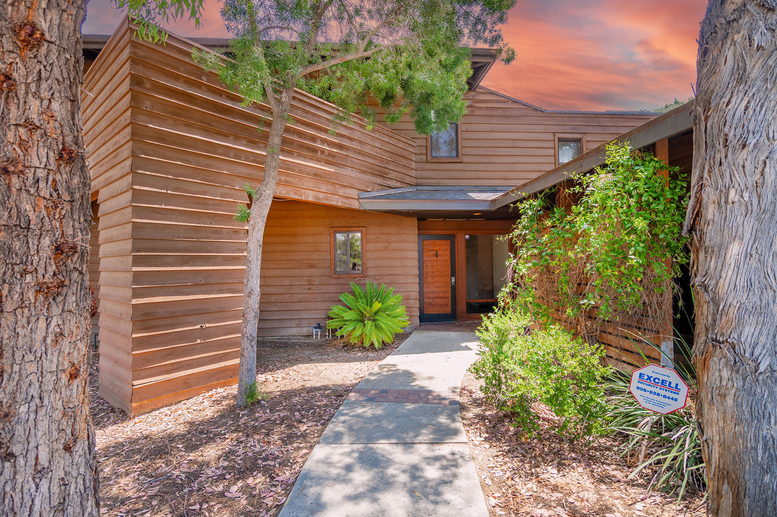 Hemet, California, 92544, United States, 6 Bedrooms Bedrooms, ,6 BathroomsBathrooms,Residential,For Sale,1849818