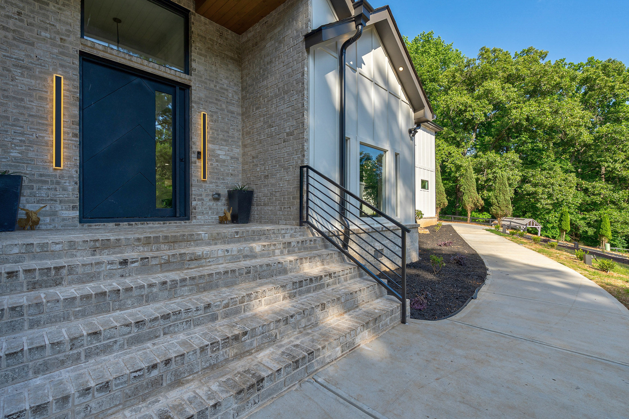 Fully Renovated Estate Blends Luxury, Flexibility & Resort-Style Living - 物件實景