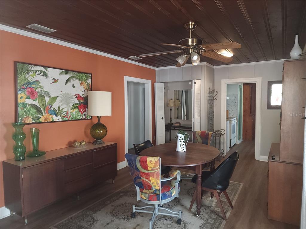Tampa, Florida, 33609, United States, 3 Bedrooms Bedrooms, ,2 BathroomsBathrooms,Residential,For Sale,1804497