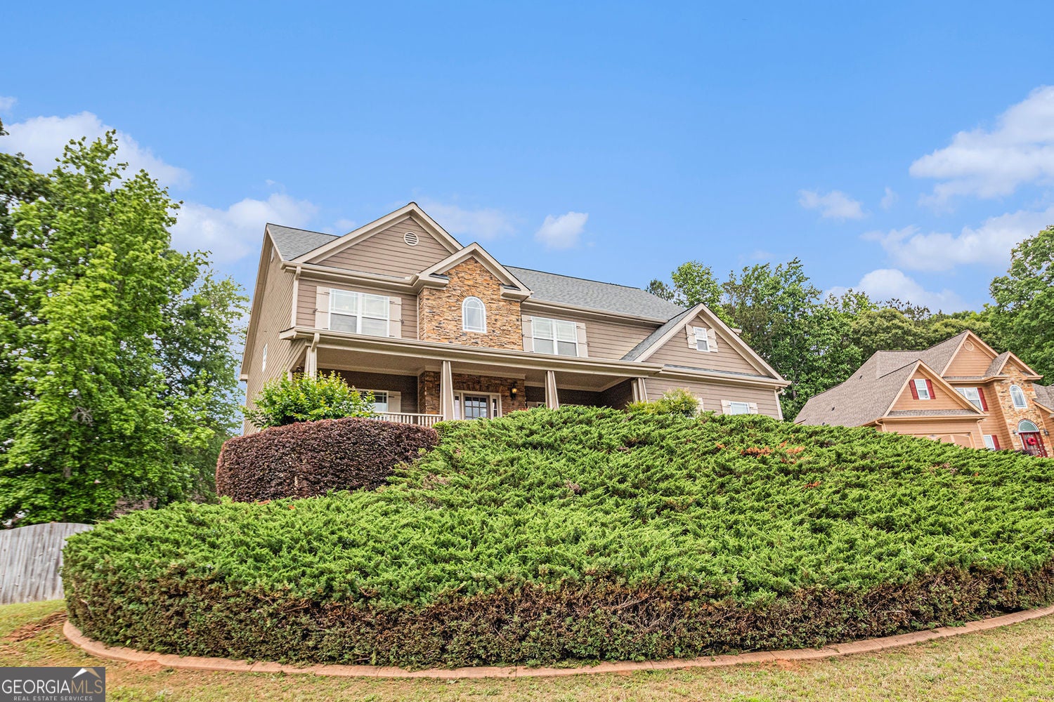 Douglasville, Georgia, 30135, United States, 5 Bedrooms Bedrooms, ,5 BathroomsBathrooms,Residential,For Sale,1859094