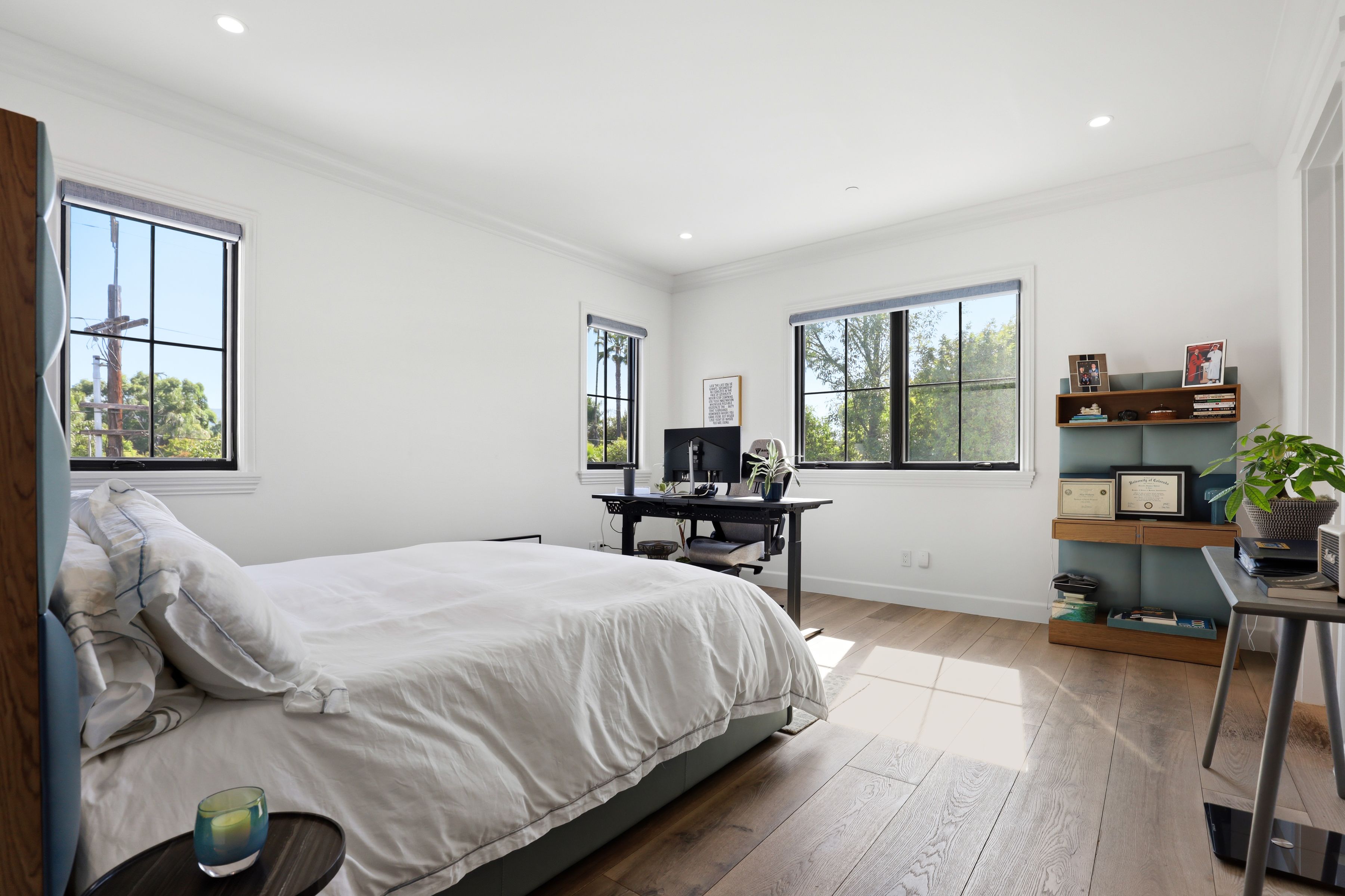  5342 Shoshone Avenue - 物件實景