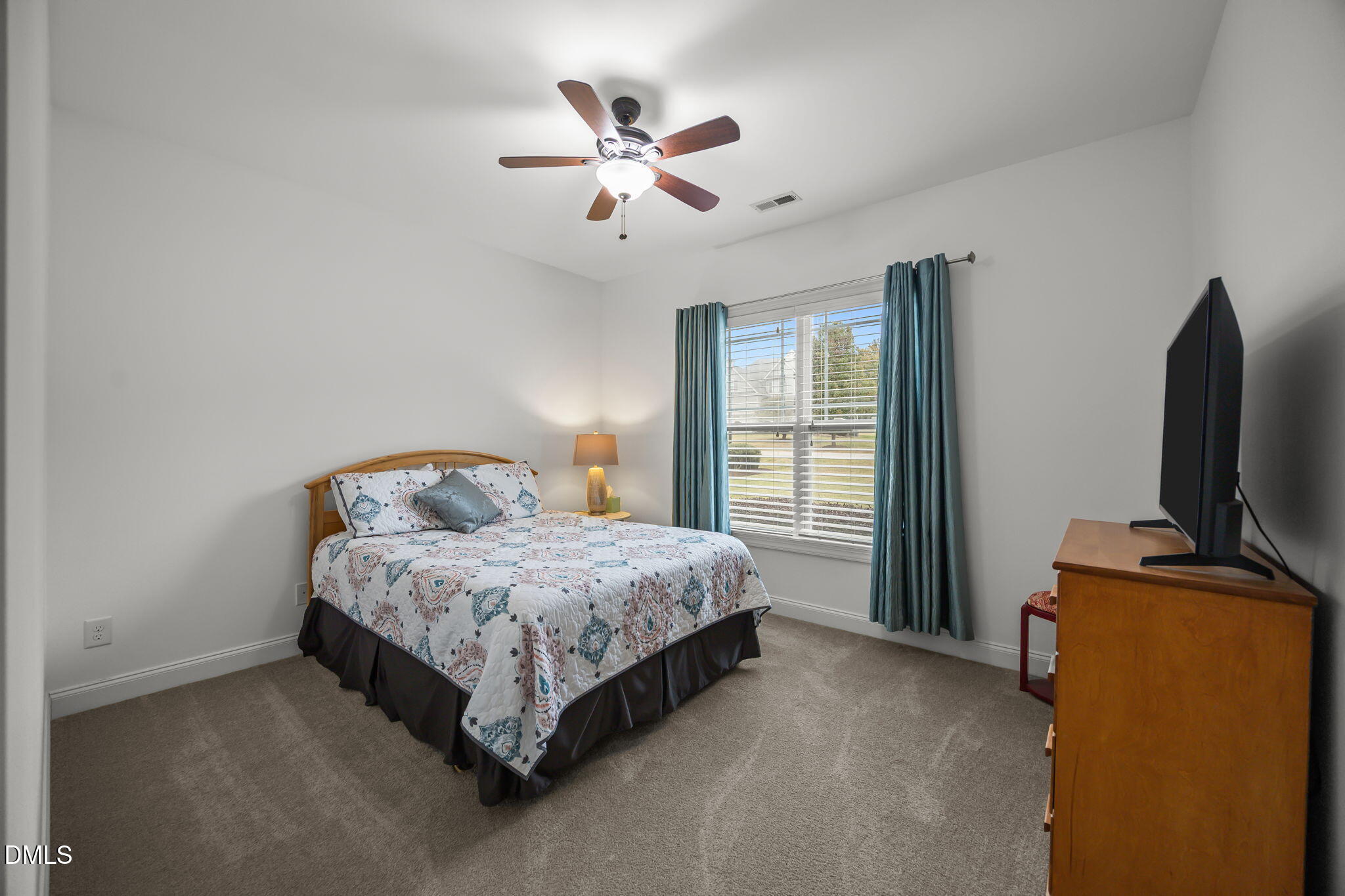 Wake Forest, North Carolina, 27587, United States, 3 Bedrooms Bedrooms, ,3 BathroomsBathrooms,Residential,For Sale,1985038