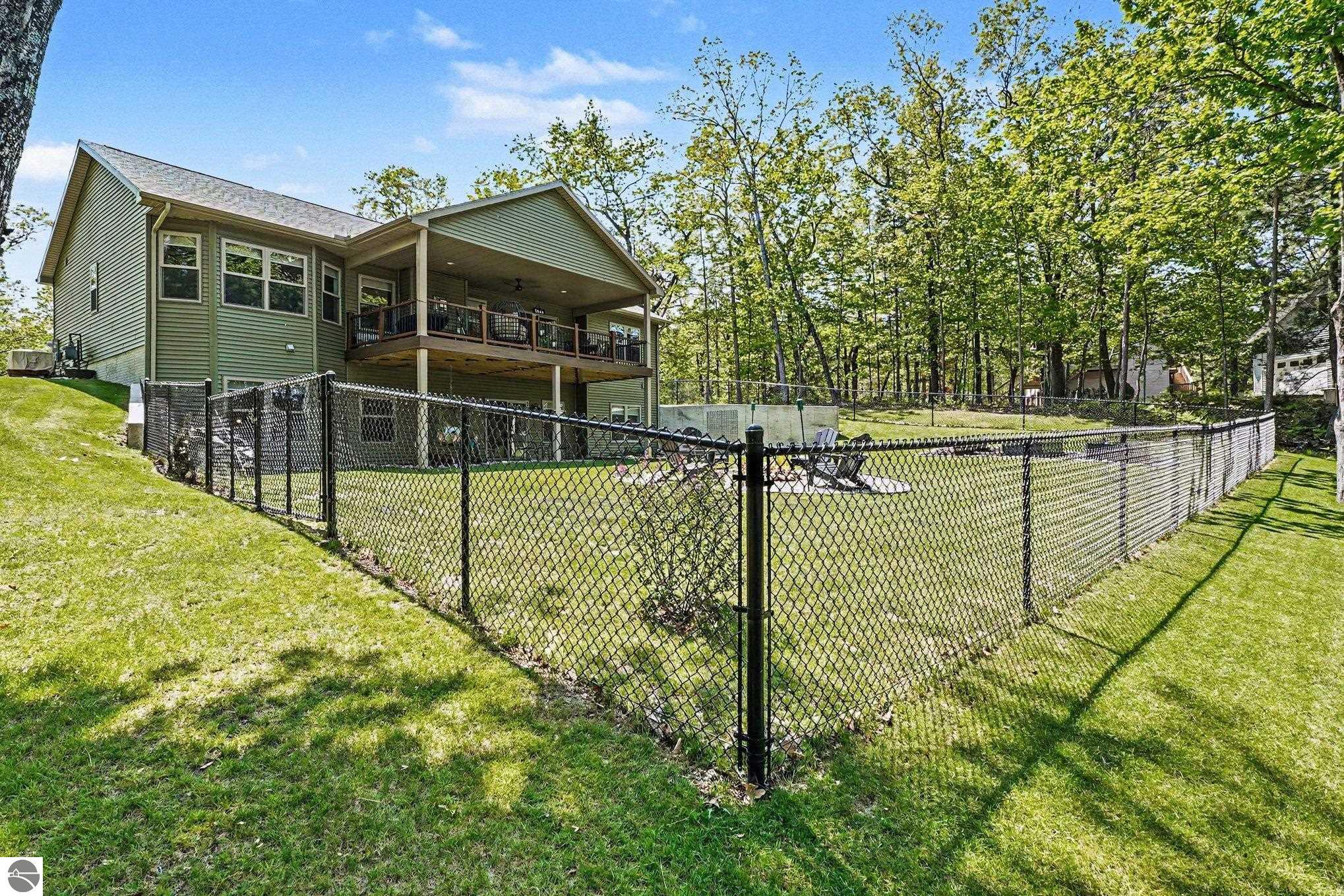 National City, Michigan, 48748, United States, 3 Bedrooms Bedrooms, ,3 BathroomsBathrooms,Residential,For Sale,2048430