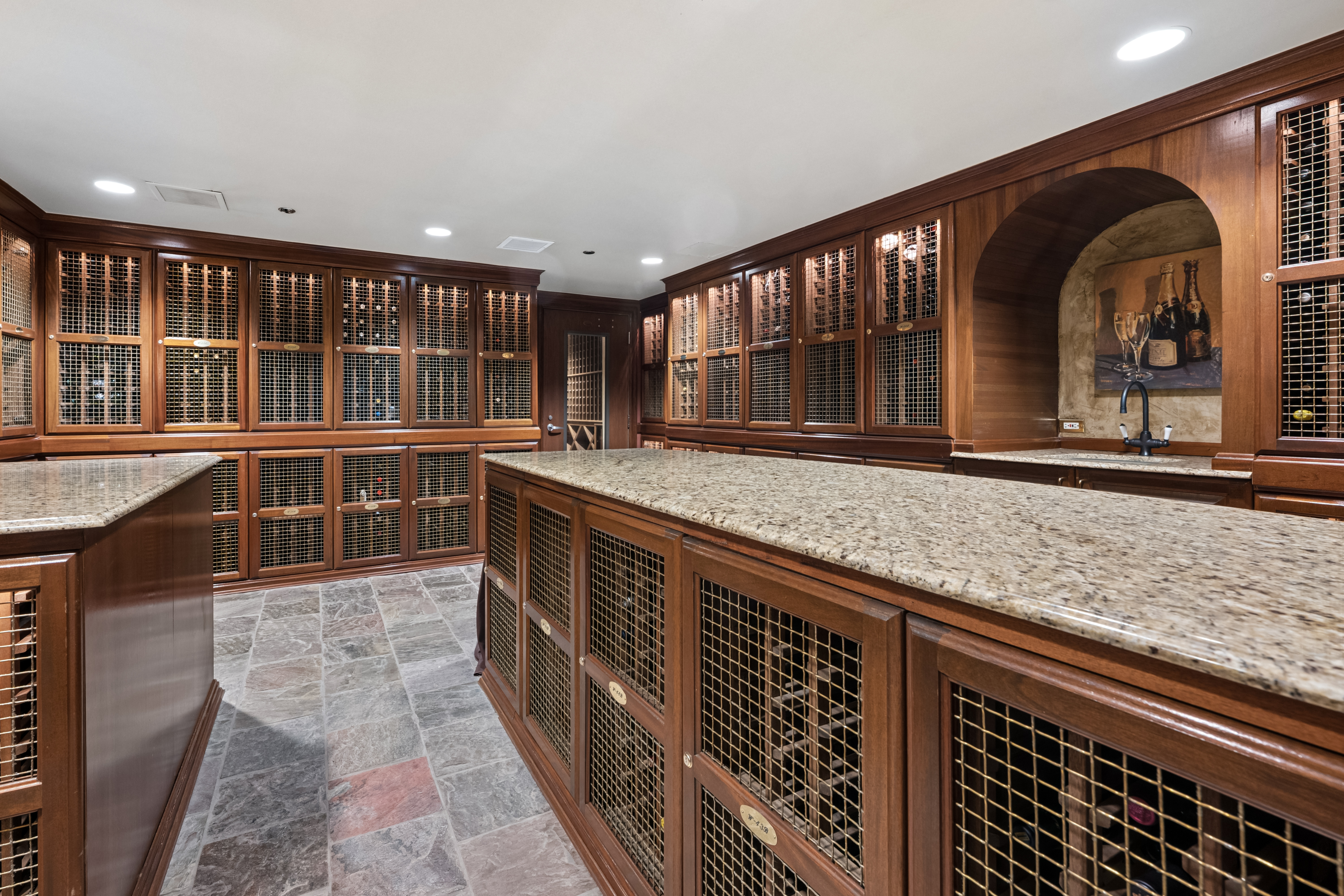  Northeast Split Two Bedroom with Outstanding City and Lake Views at The Fordham - 物件實景