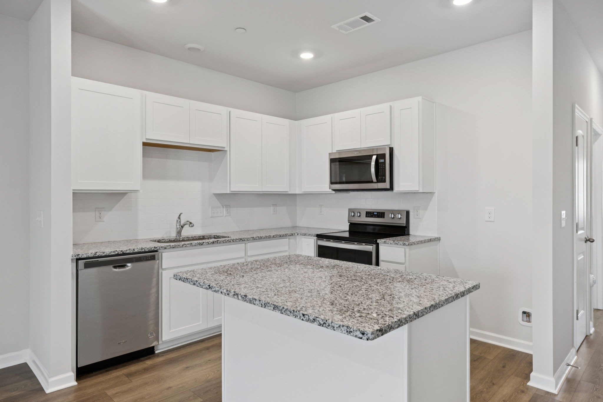 115 Grayson Cir, Chapel Hill, TN, 37034 - 物件實景