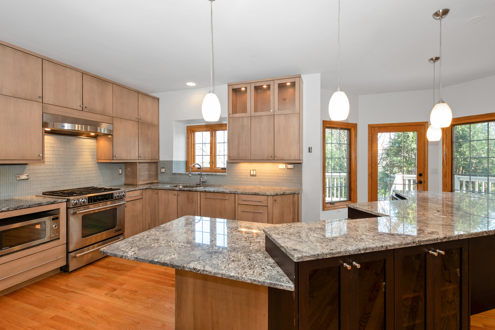 Palos Hills, Illinois, 60465, United States, 5 Bedrooms Bedrooms, ,5 BathroomsBathrooms,Residential,For Sale,1943646