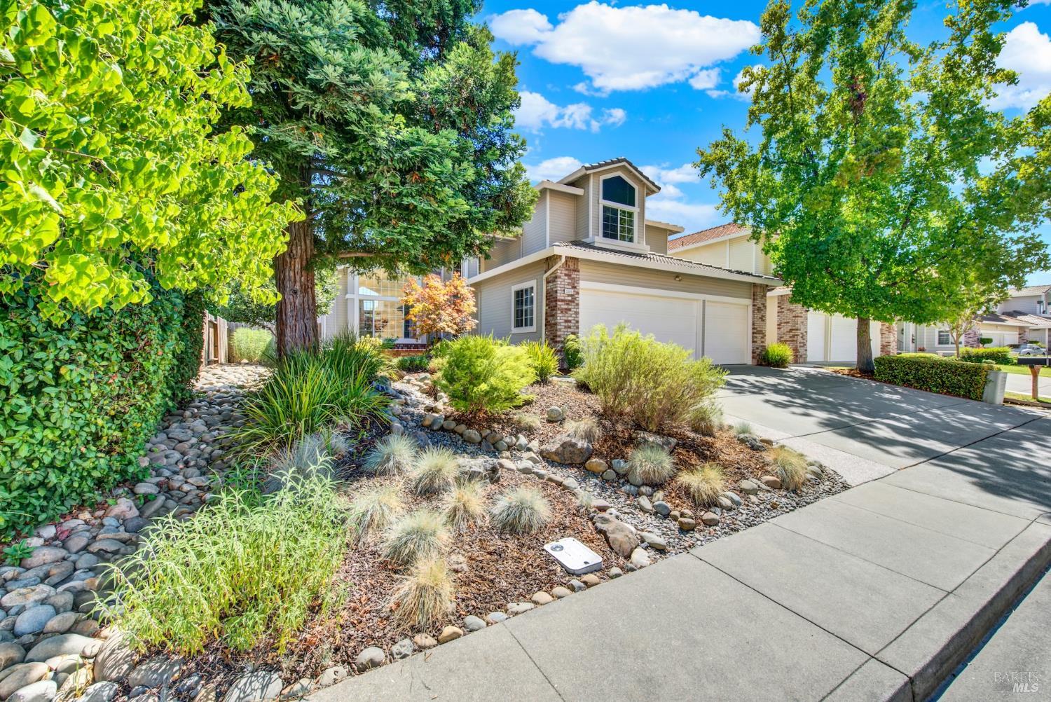 Fairfield, California, 94534, United States, 5 Bedrooms Bedrooms, ,3 BathroomsBathrooms,Residential,For Sale,1917532