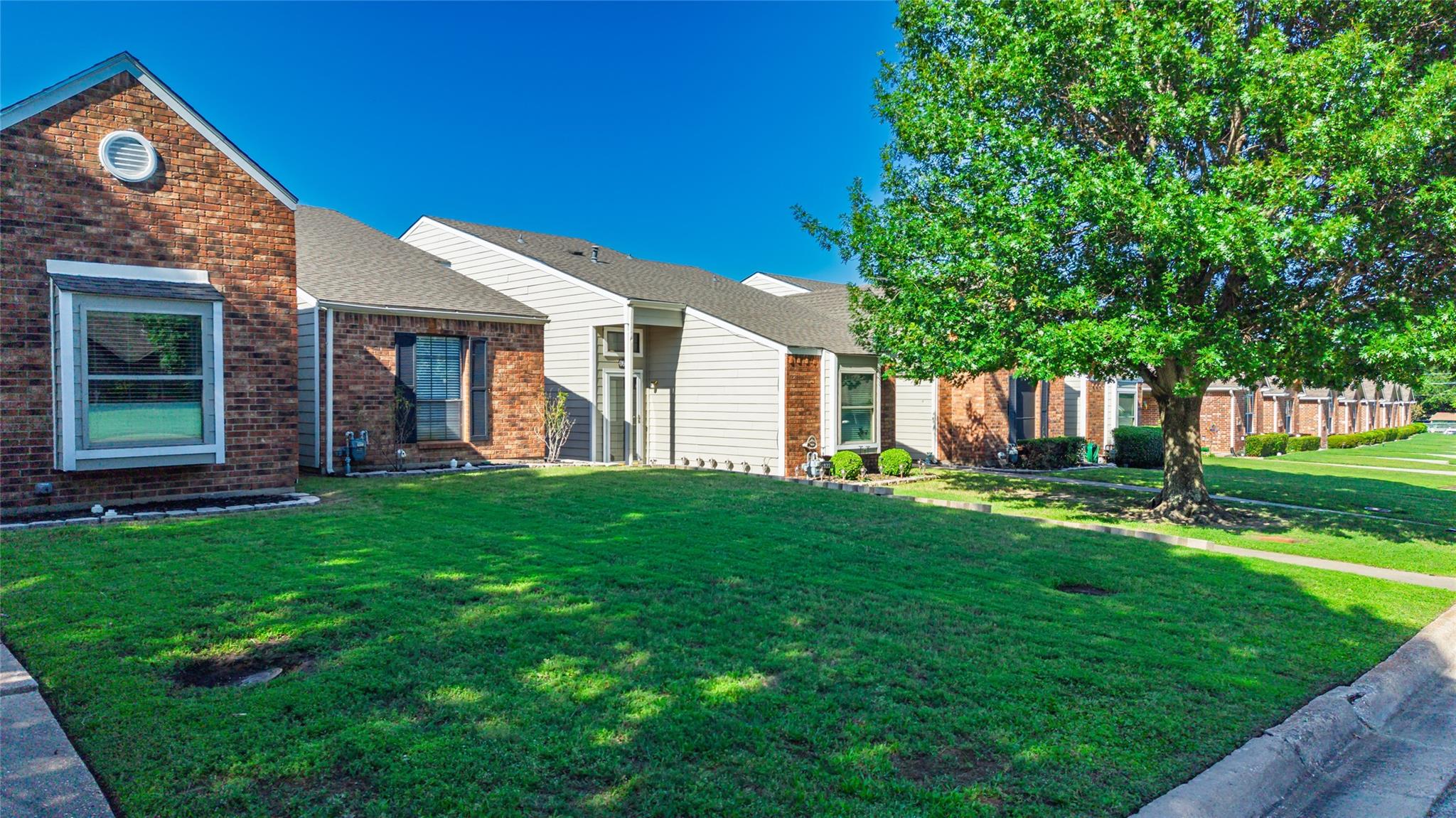 Greenville, Texas, 75402, United States, 18 Bedrooms Bedrooms, ,18 BathroomsBathrooms,Residential,For Sale,2049312