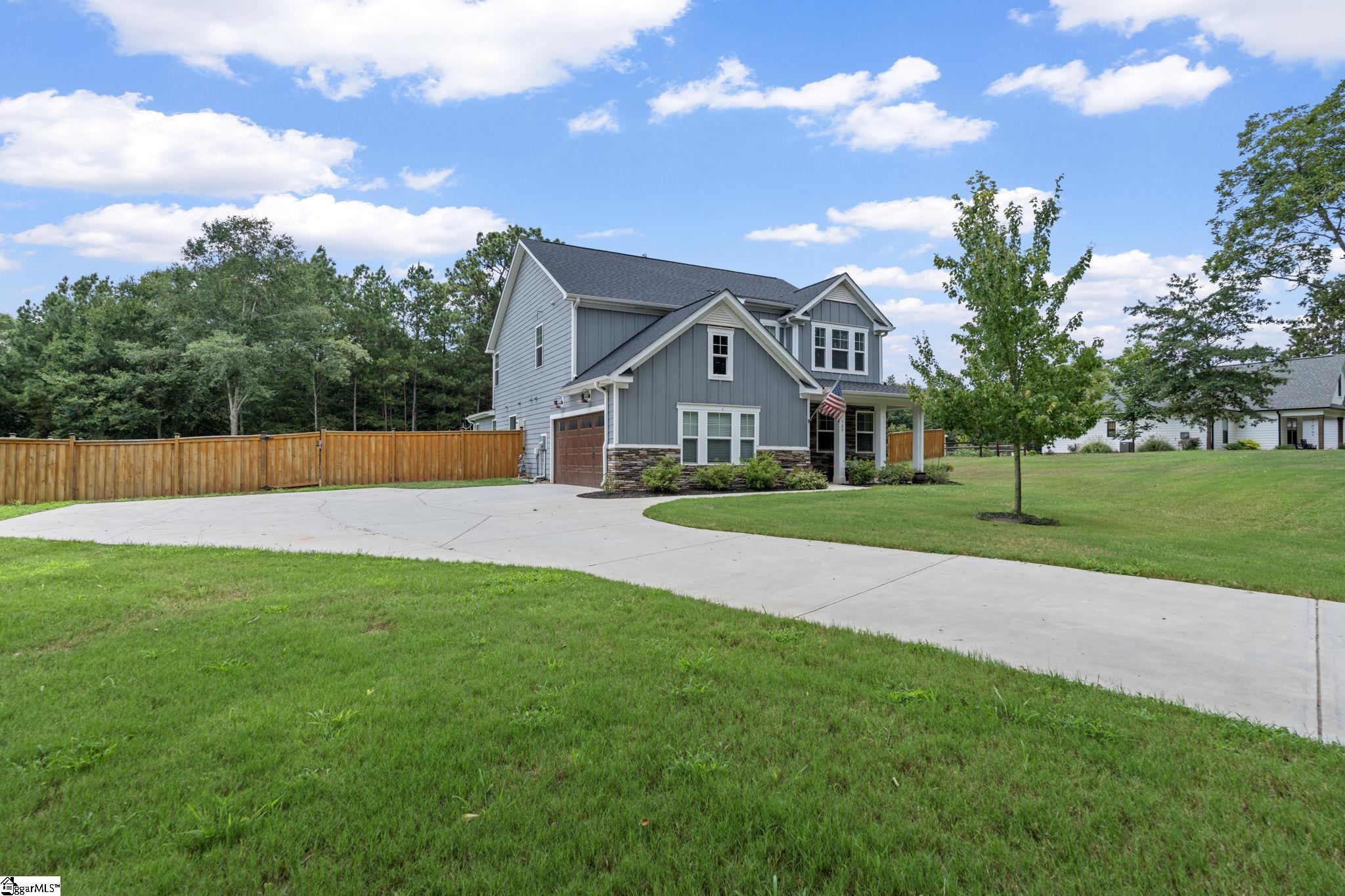 Belton, South Carolina, 29627, United States, 5 Bedrooms Bedrooms, ,4 BathroomsBathrooms,Residential,For Sale,1901180