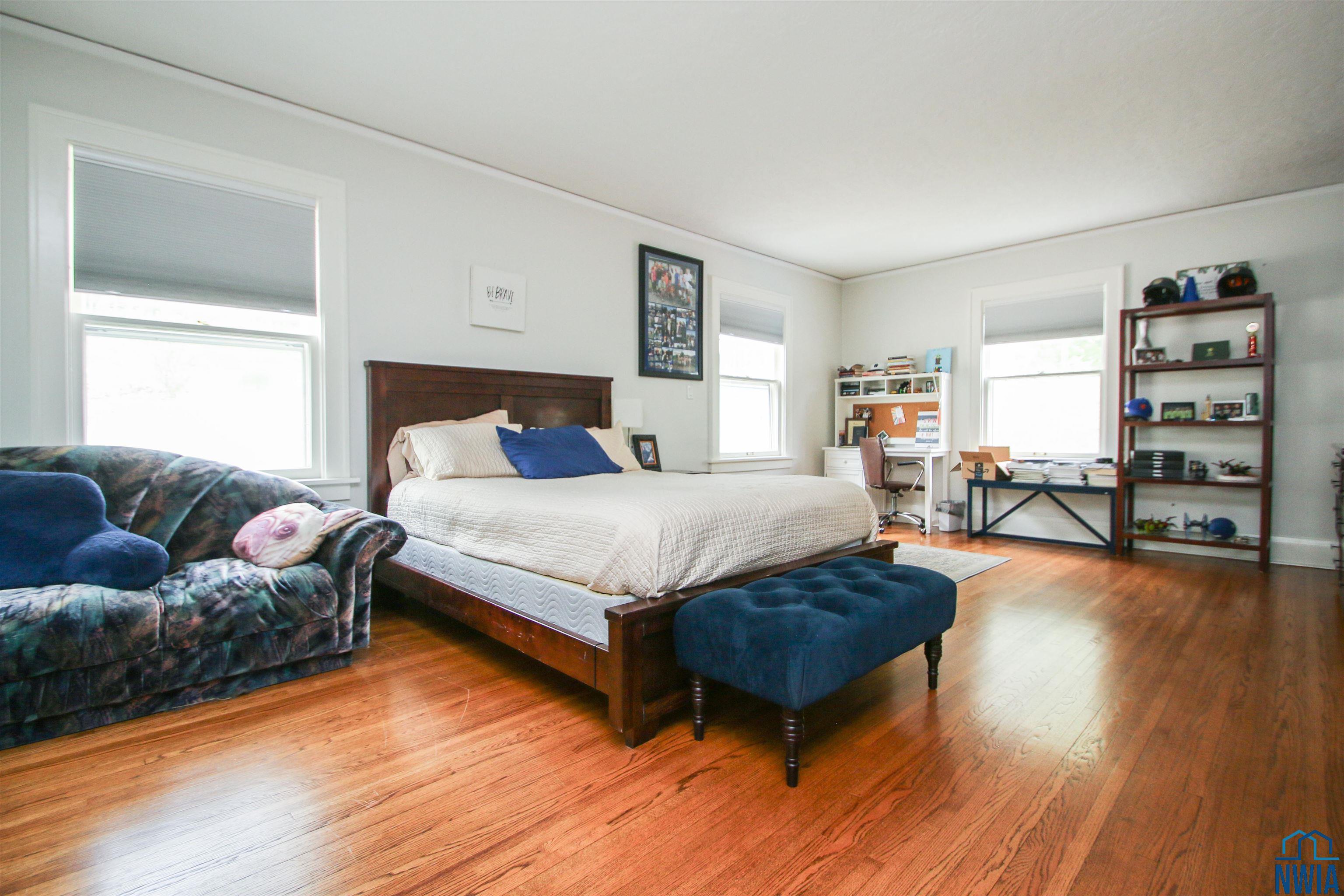 Sioux City, Iowa, 51103, United States, 5 Bedrooms Bedrooms, ,3 BathroomsBathrooms,Residential,For Sale,1976502