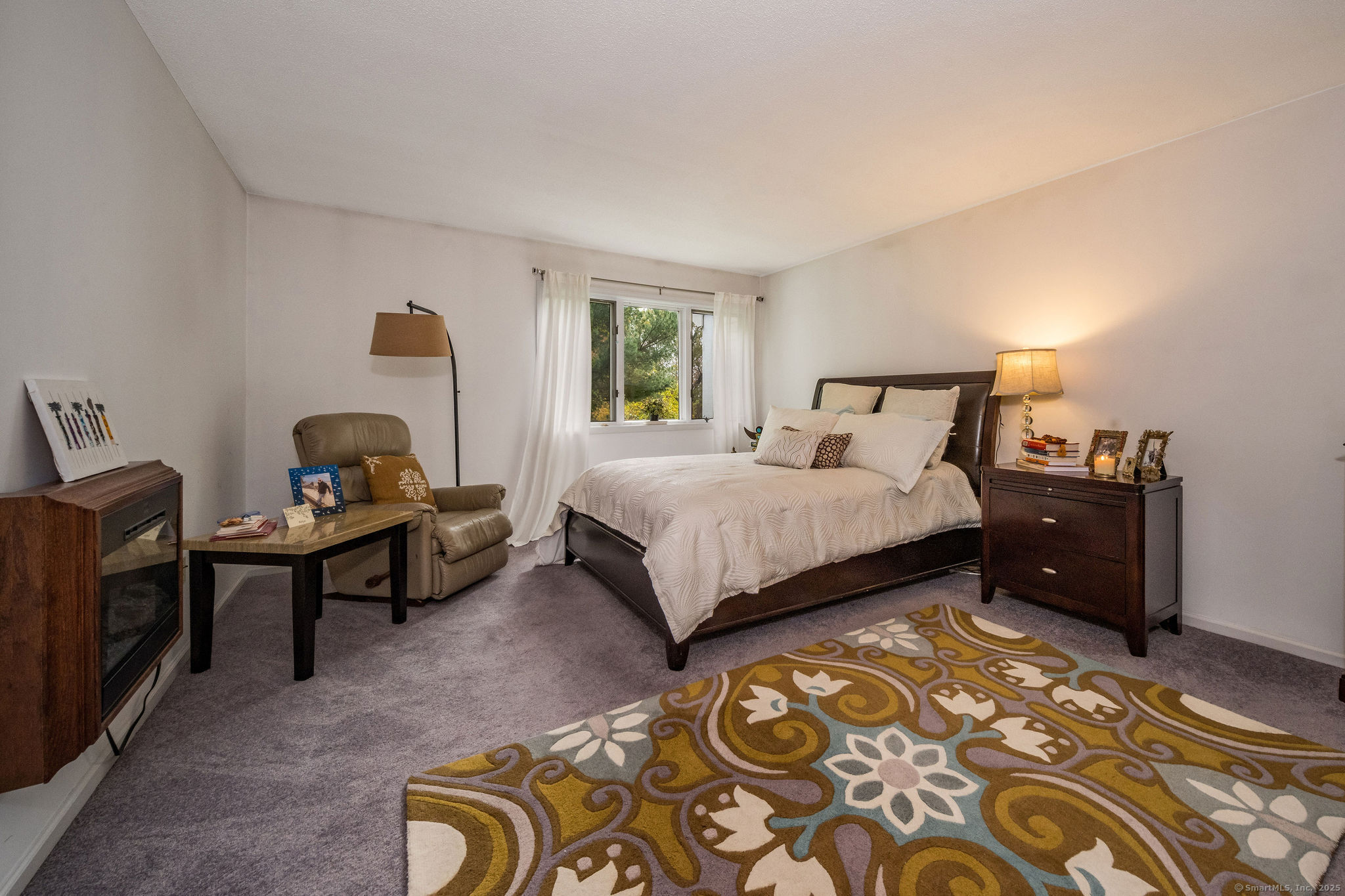 Madison, Connecticut, 06443, United States, 2 Bedrooms Bedrooms, ,2 BathroomsBathrooms,Residential,For Sale,1988022