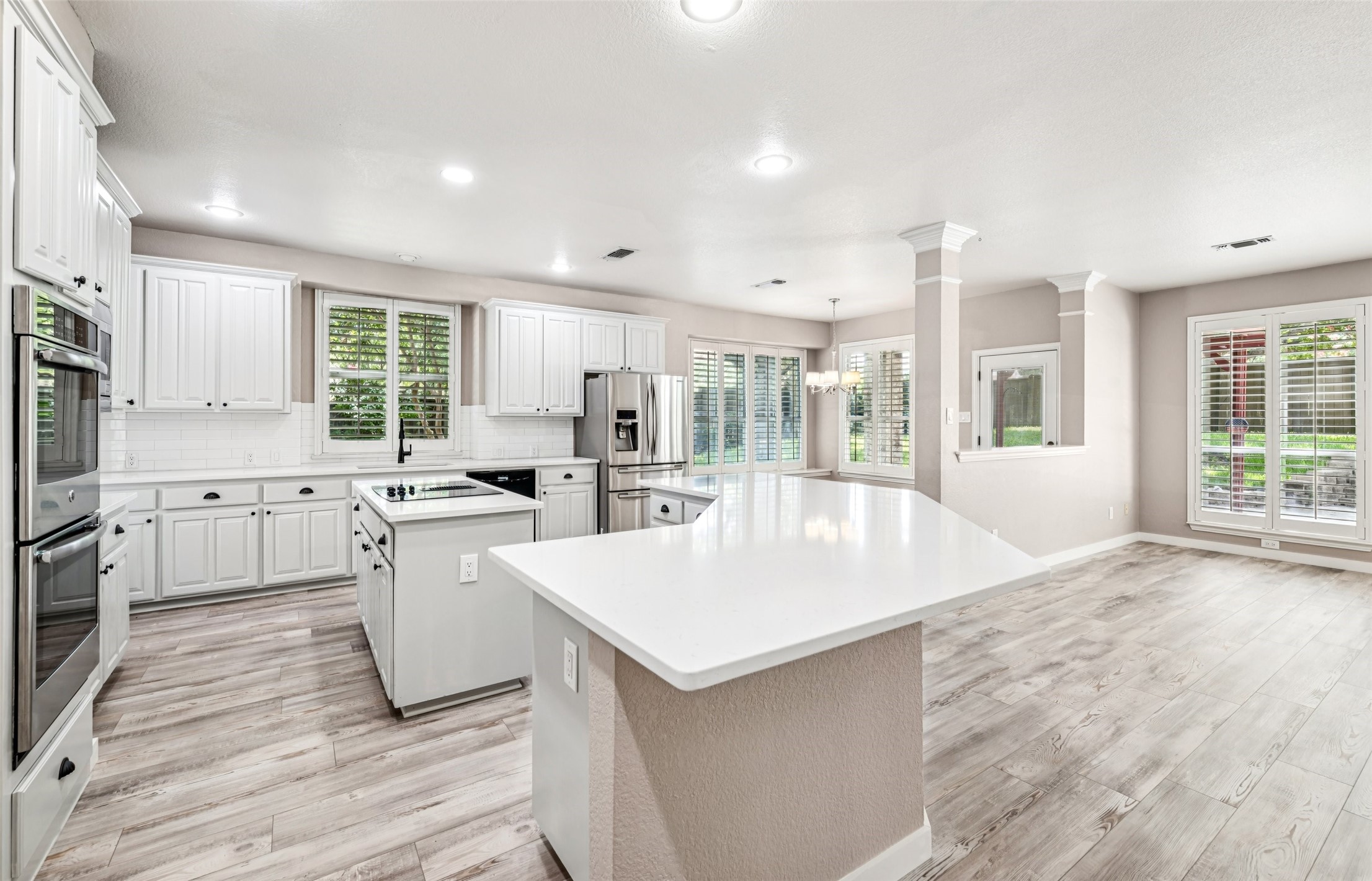 Southlake, Texas, 76092, United States, 4 Bedrooms Bedrooms, ,4 BathroomsBathrooms,Residential,For Sale,1883511