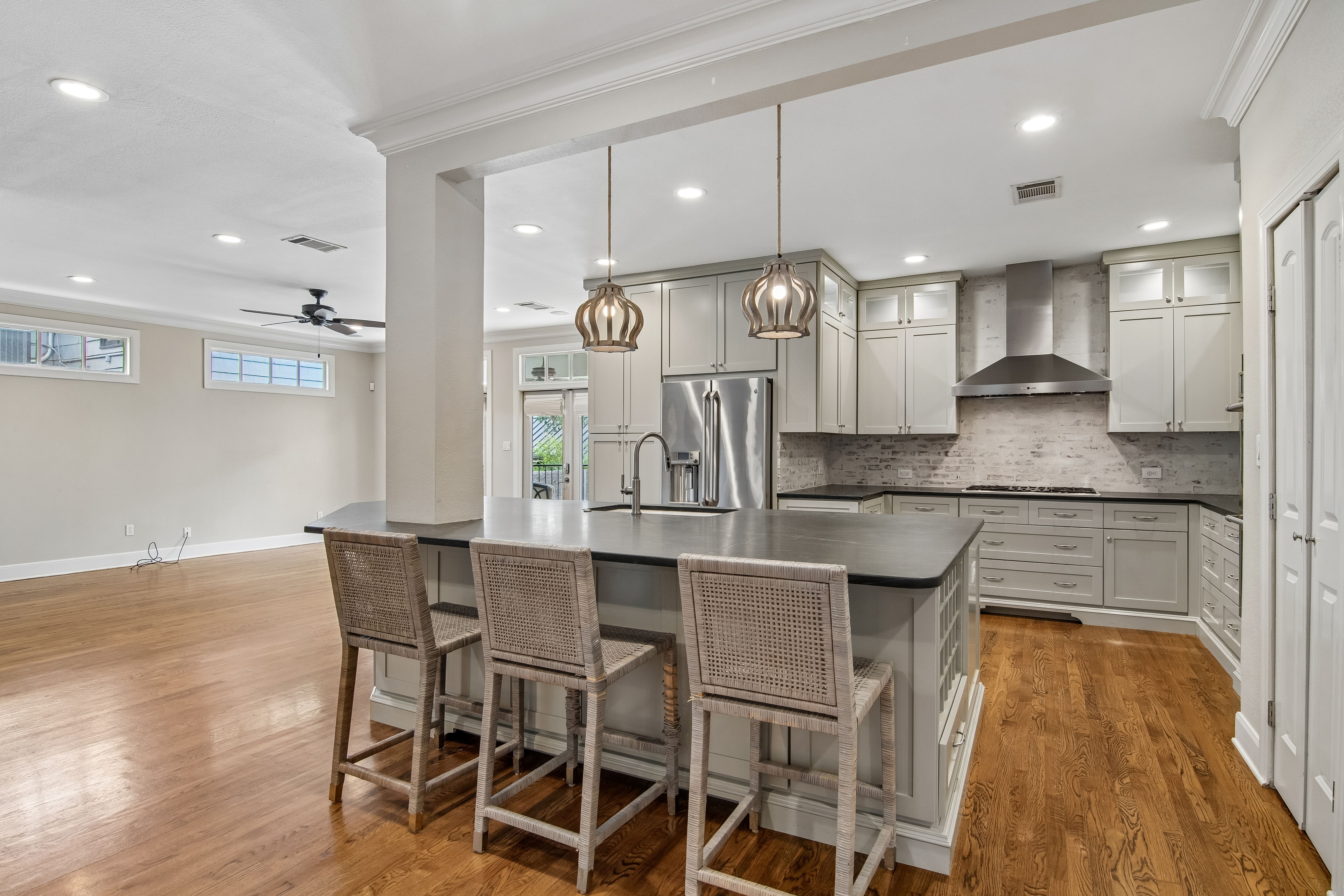  Private Estate on Oversized Alamo Heights Lot - 物件實景