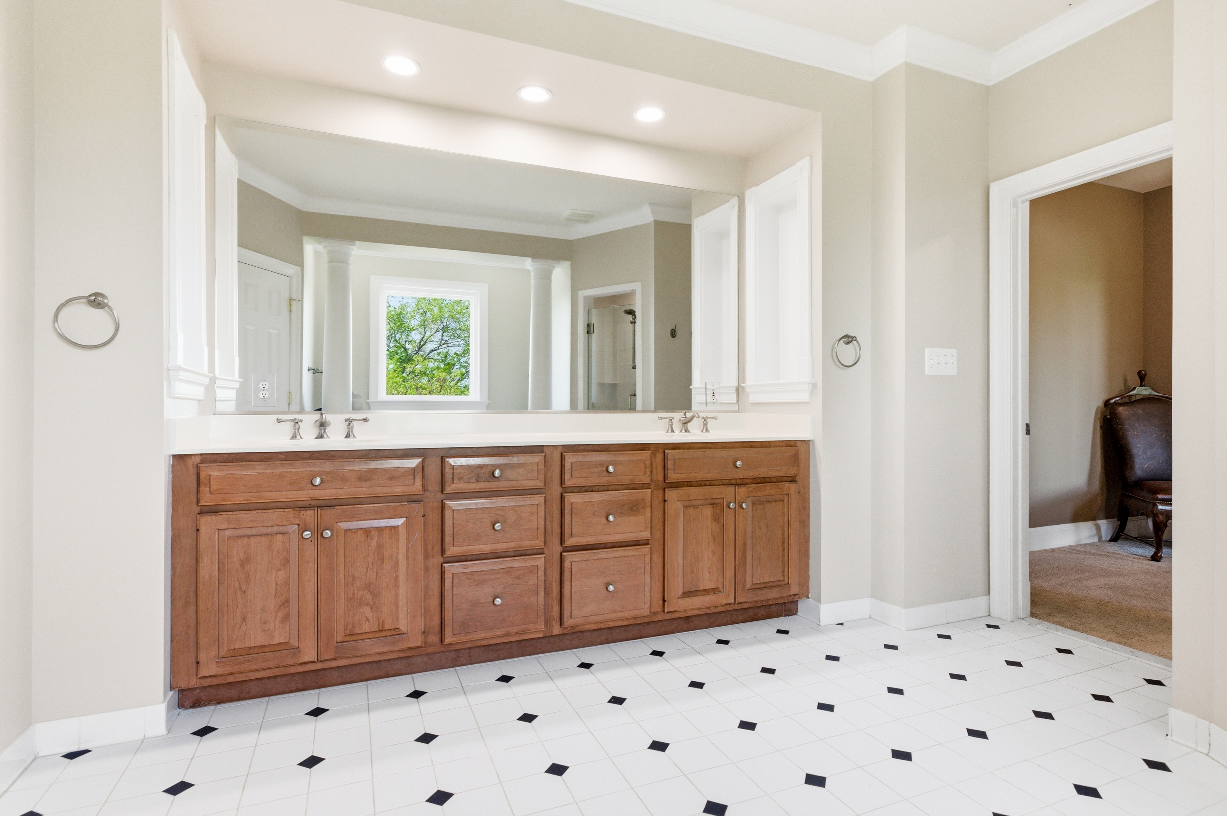  15018 Clover Hill Road, Waterford, VA 20197 - 物件實景