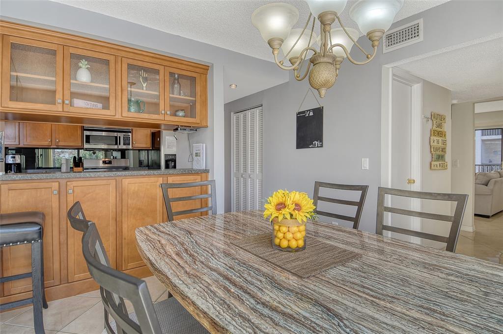 Sarasota, Florida, 34242, United States, 2 Bedrooms Bedrooms, ,3 BathroomsBathrooms,Residential,For Sale,1999014