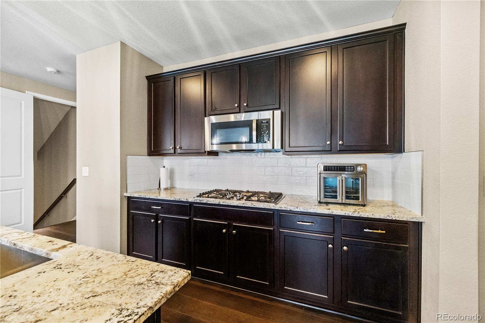 Aurora, Colorado, 80016, United States, 5 Bedrooms Bedrooms, ,5 BathroomsBathrooms,Residential,For Sale,2003486