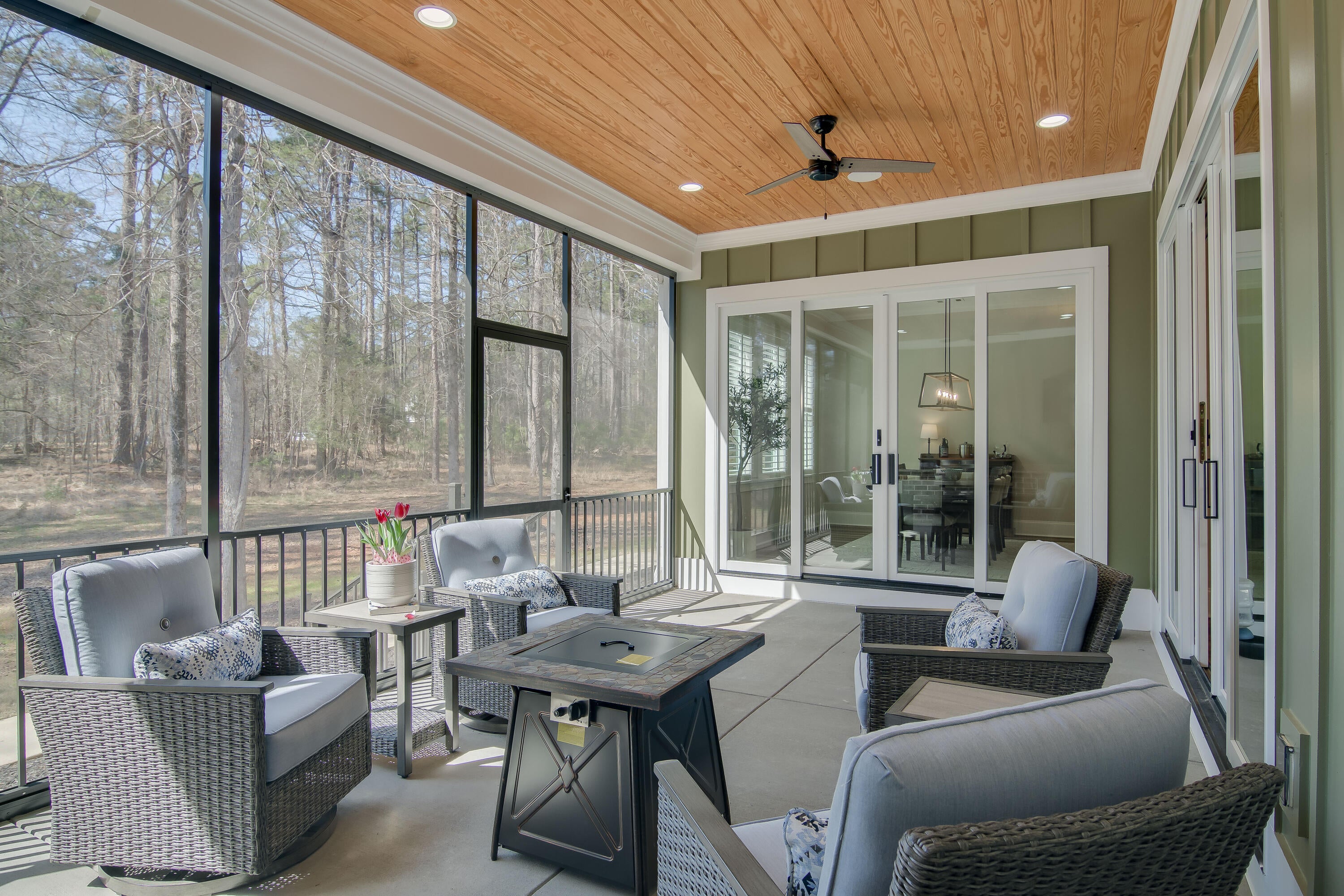 Appling, Georgia, 30802, United States, 3 Bedrooms Bedrooms, ,4 BathroomsBathrooms,Residential,For Sale,1779291