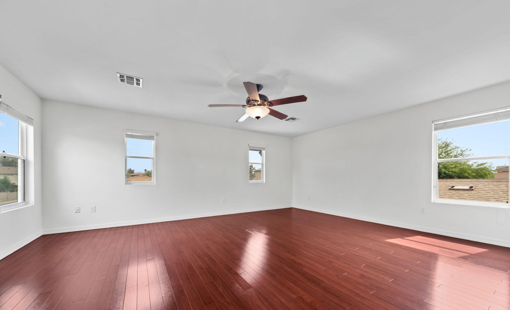  2779 W Greenstreak Drive  Tucson, AZ - 物件實景