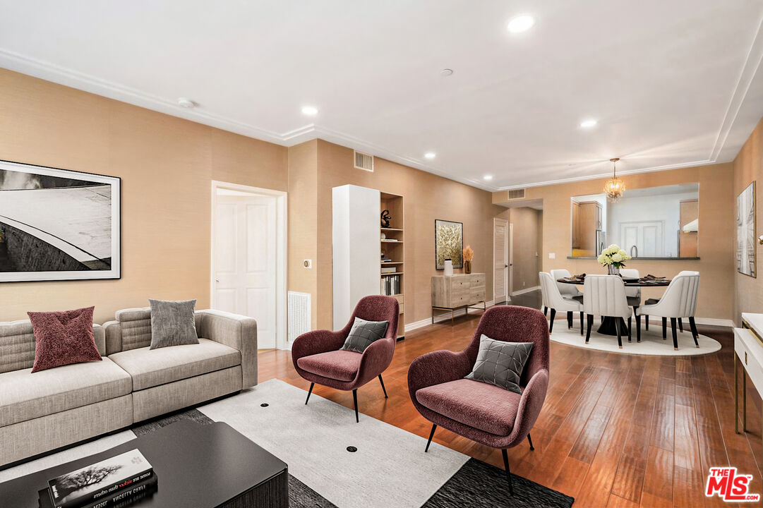 West Hollywood, California, 90048, United States, 2 Bedrooms Bedrooms, ,3 BathroomsBathrooms,Residential,For Sale,1762053