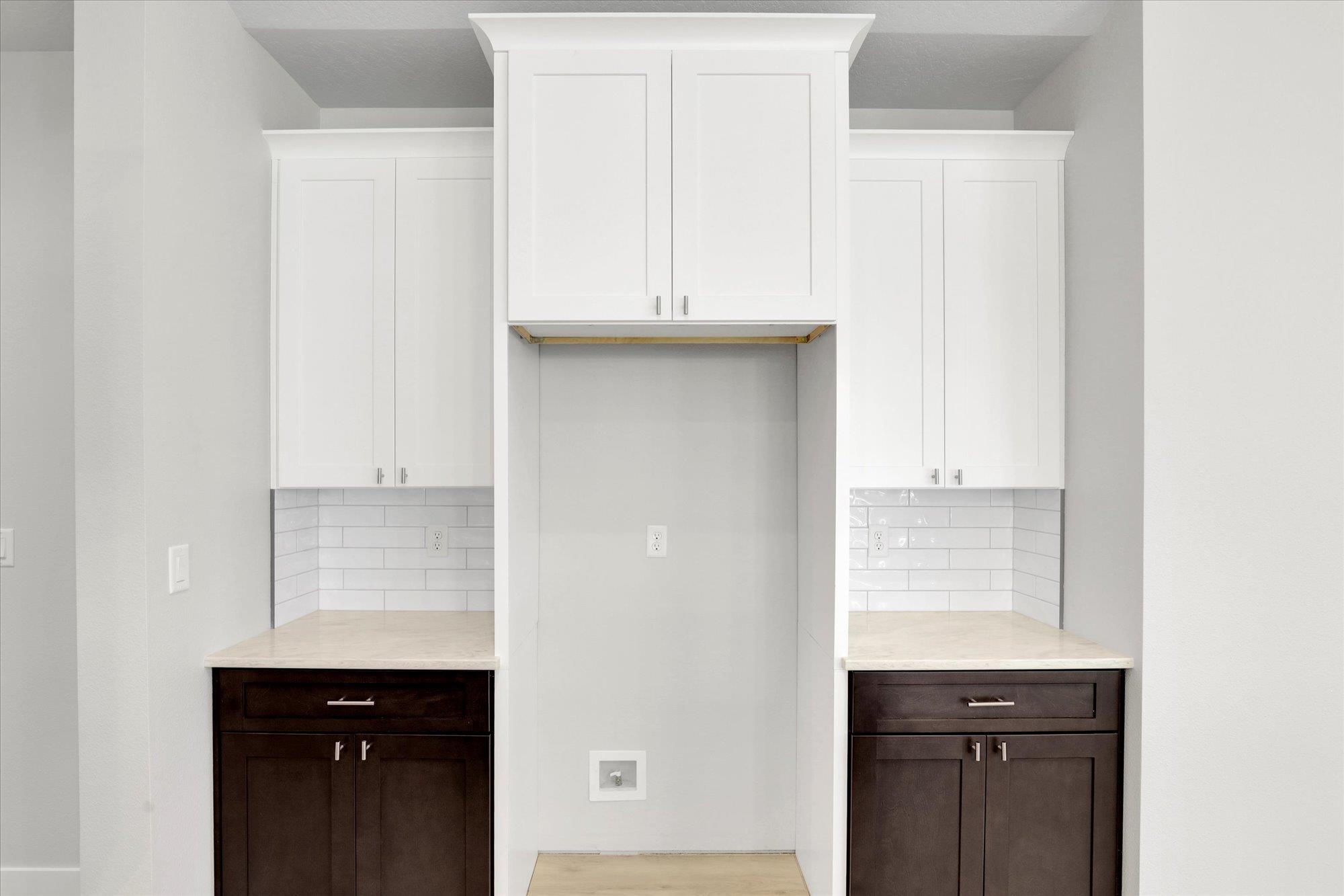 Deer Park, Washington, 99006, United States, 3 Bedrooms Bedrooms, ,2 BathroomsBathrooms,Residential,For Sale,1962895