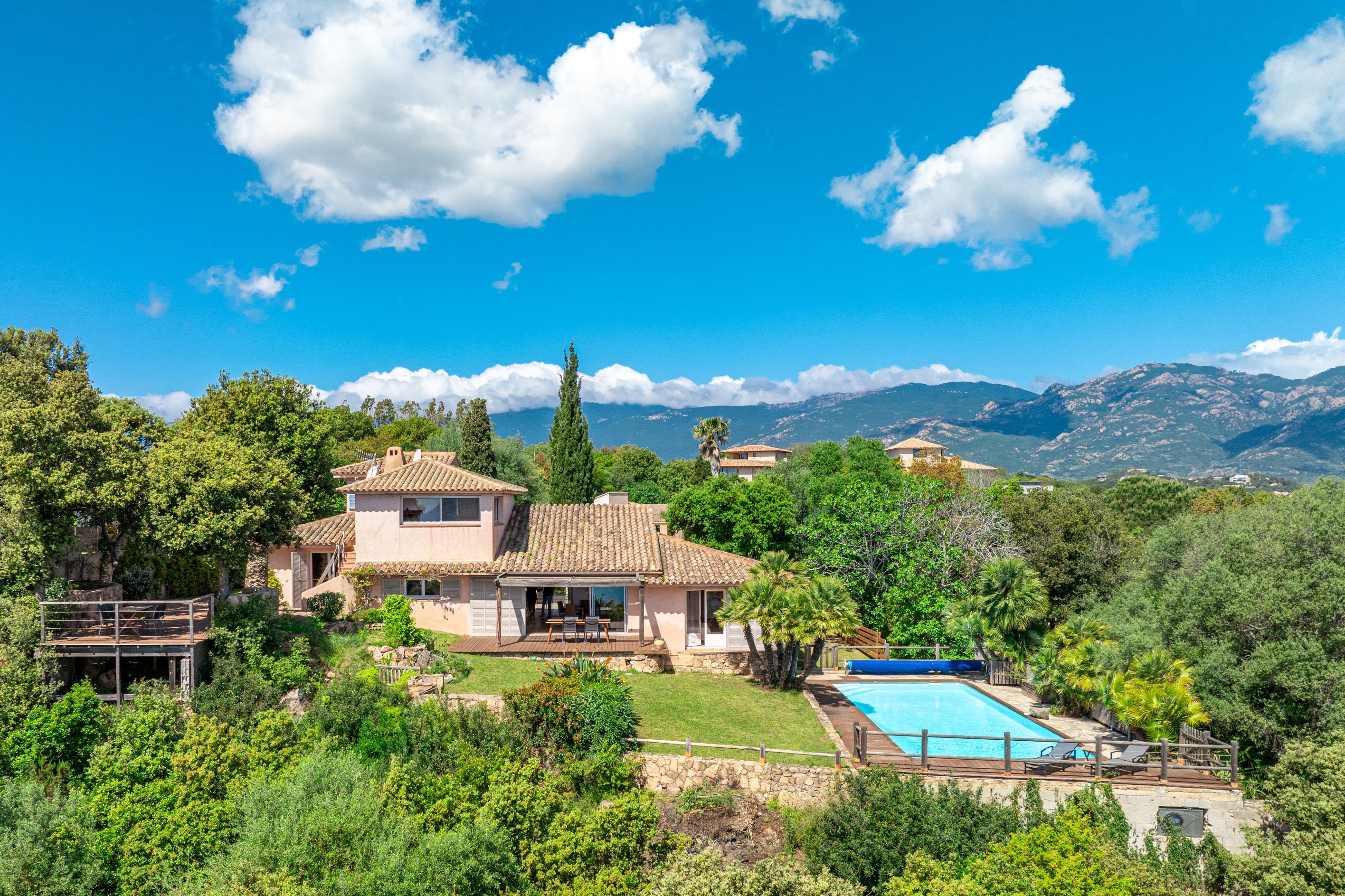  Panoramic Sea View Villa for Renovation – Marina di Fiori, Porto-Vecchio - 物件實景