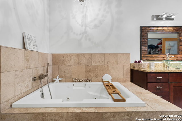 San Antonio, Texas, 78204, United States, 3 Bedrooms Bedrooms, ,2 BathroomsBathrooms,Residential,For Sale,1961680